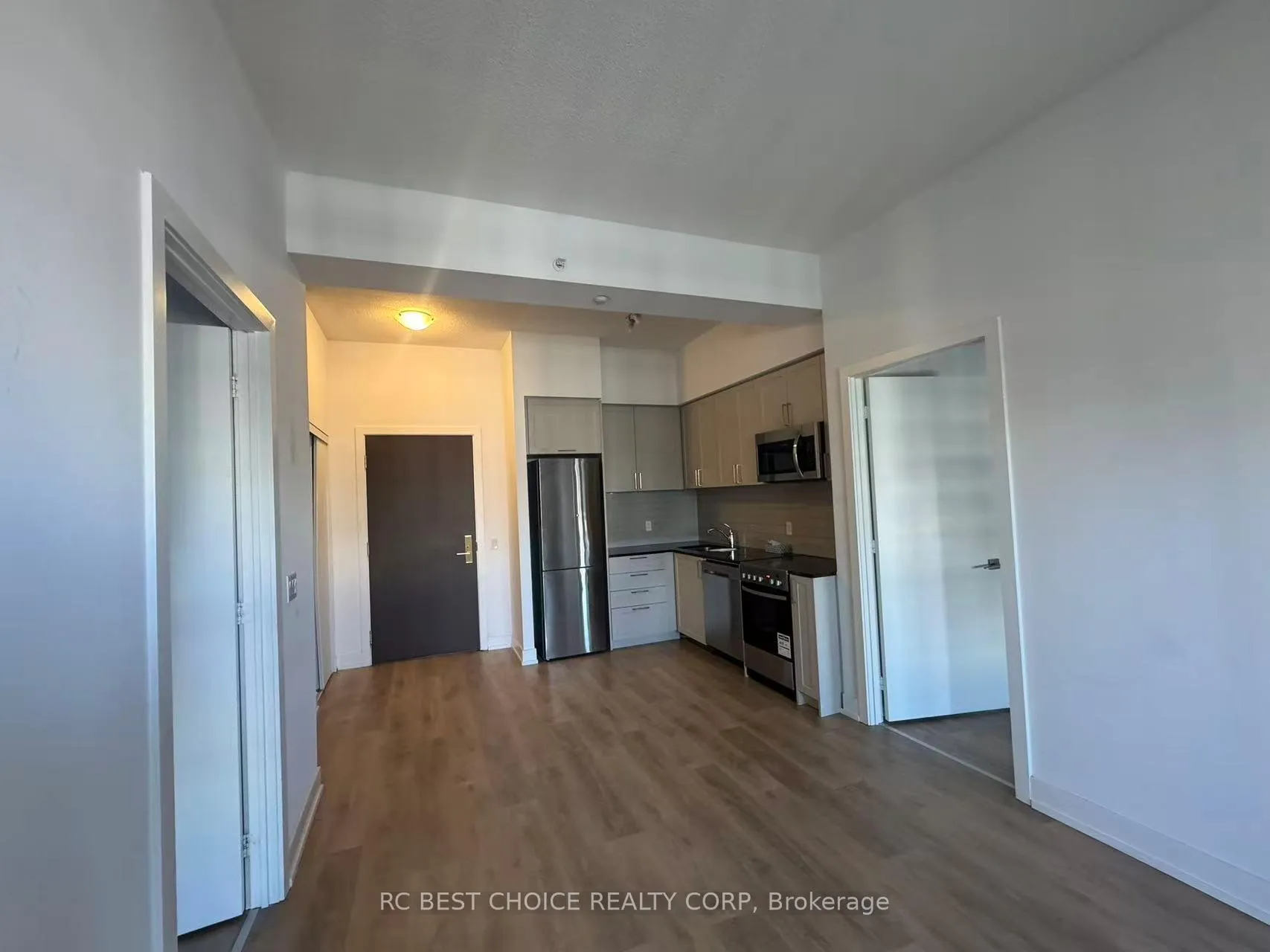 Photo 2 of Unit 820W, 268 Buchanan Drive, Markham, Unionville — HOMEH
