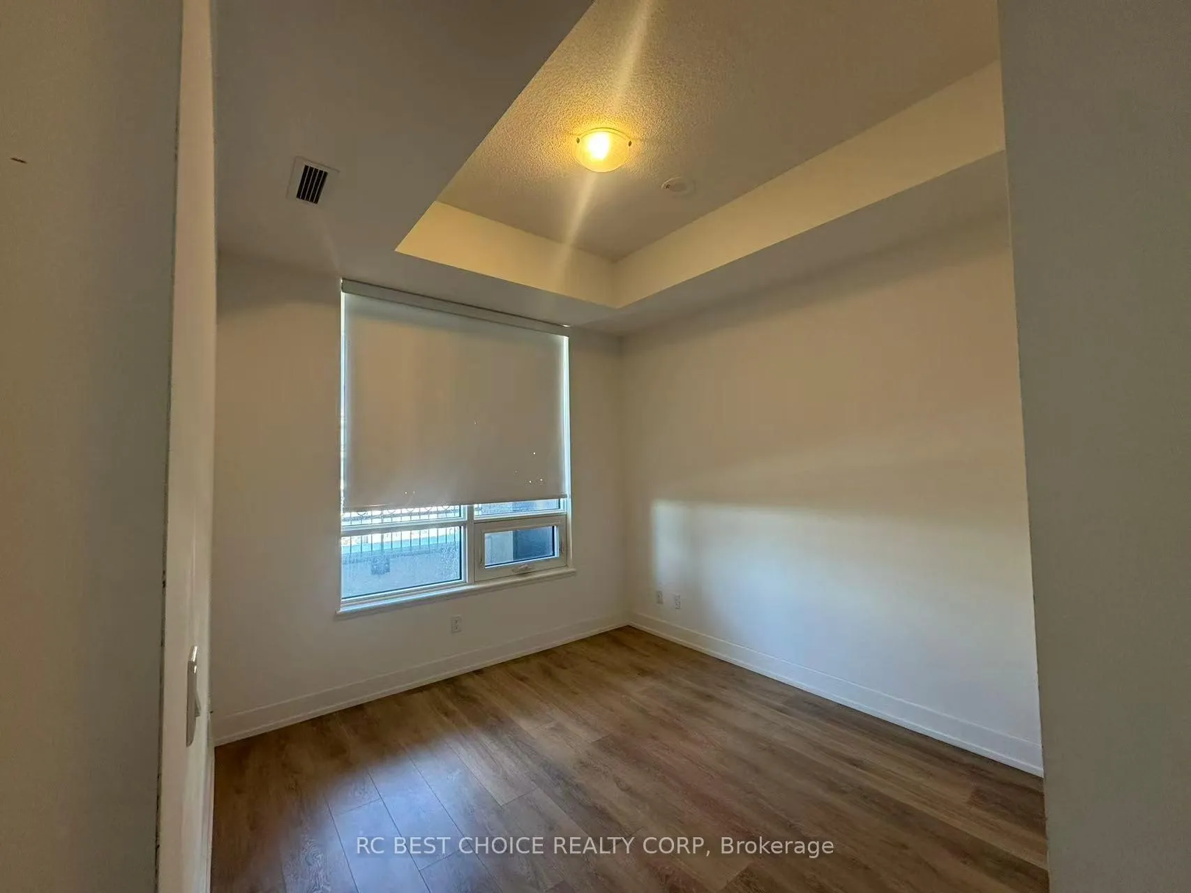 Photo 3 of Unit 820W, 268 Buchanan Drive, Markham, Unionville — HOMEH