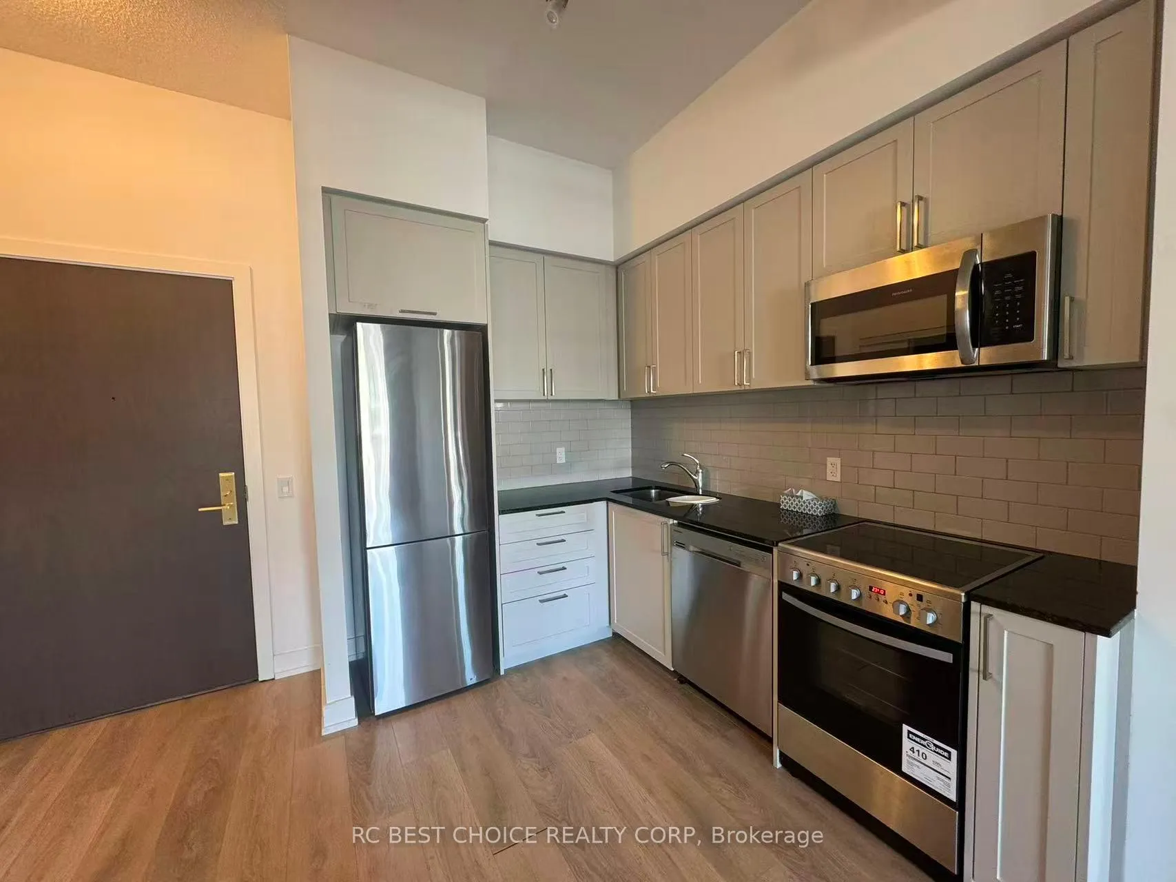 Photo 8 of Unit 820W, 268 Buchanan Drive, Markham, Unionville — HOMEH