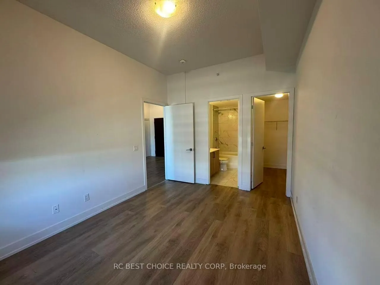 Photo 12 of Unit 820W, 268 Buchanan Drive, Markham, Unionville — HOMEH