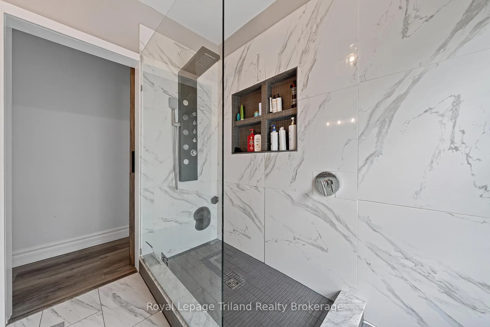 Photo 27 of 134 Elgin Street, Zorra, Embro — HOMEH