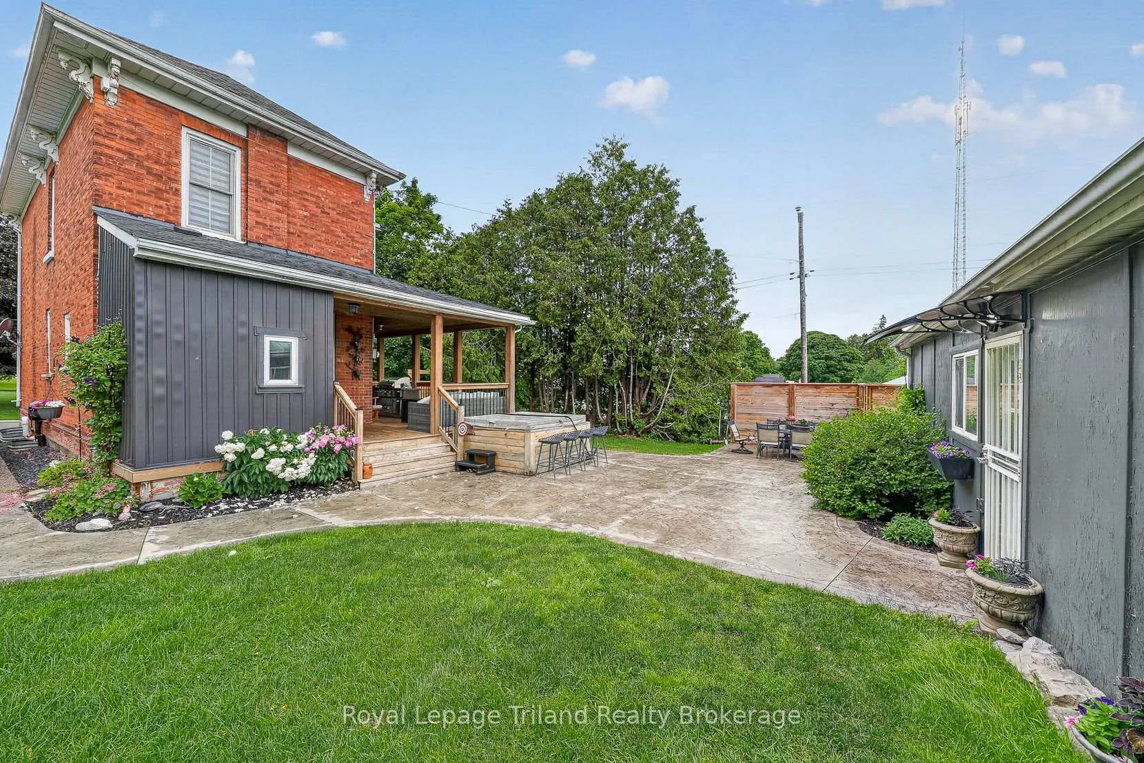 Photo 30 of 134 Elgin Street, Zorra, Embro — HOMEH