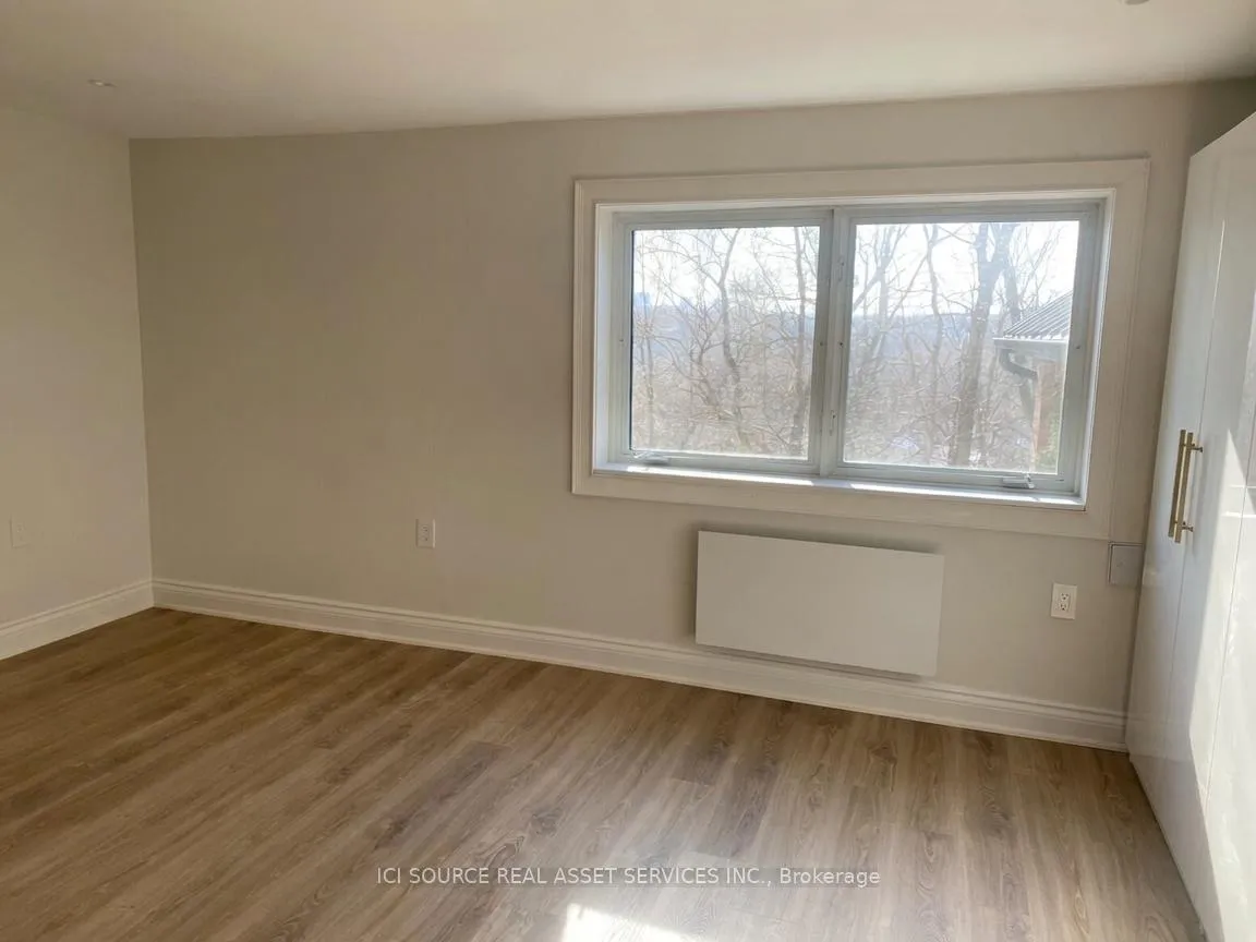 Photo 3 of Unit Main Fl, 172 Humbercrest Boulevard, Toronto, Runnymede-Bloor West Village — HOMEH