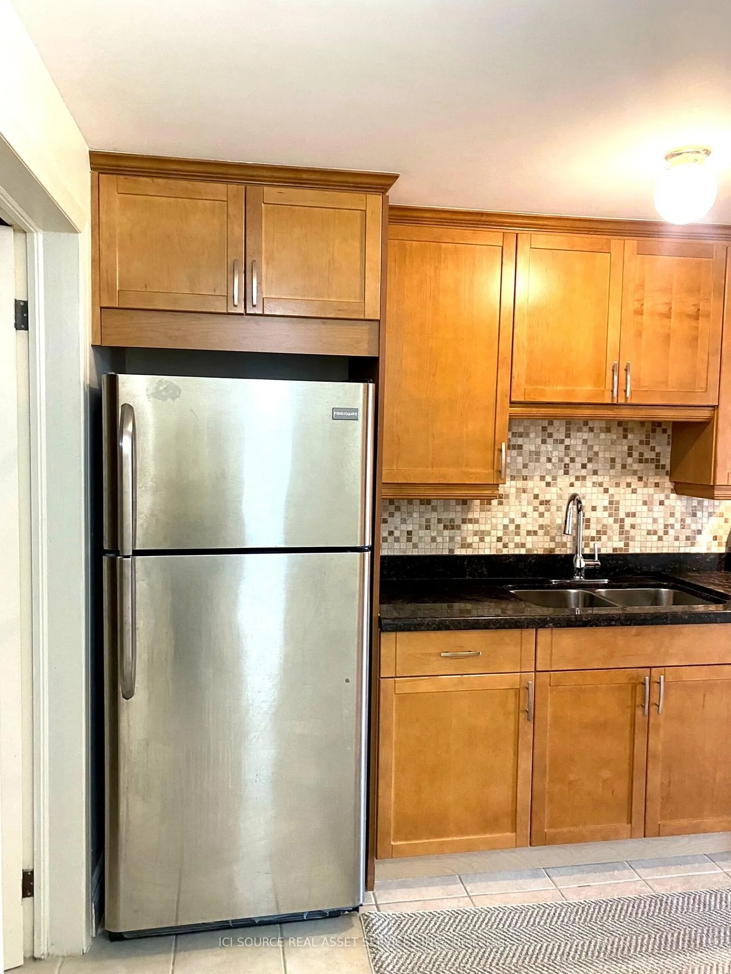 Photo 9 of Unit Main Fl, 172 Humbercrest Boulevard, Toronto, Runnymede-Bloor West Village — HOMEH