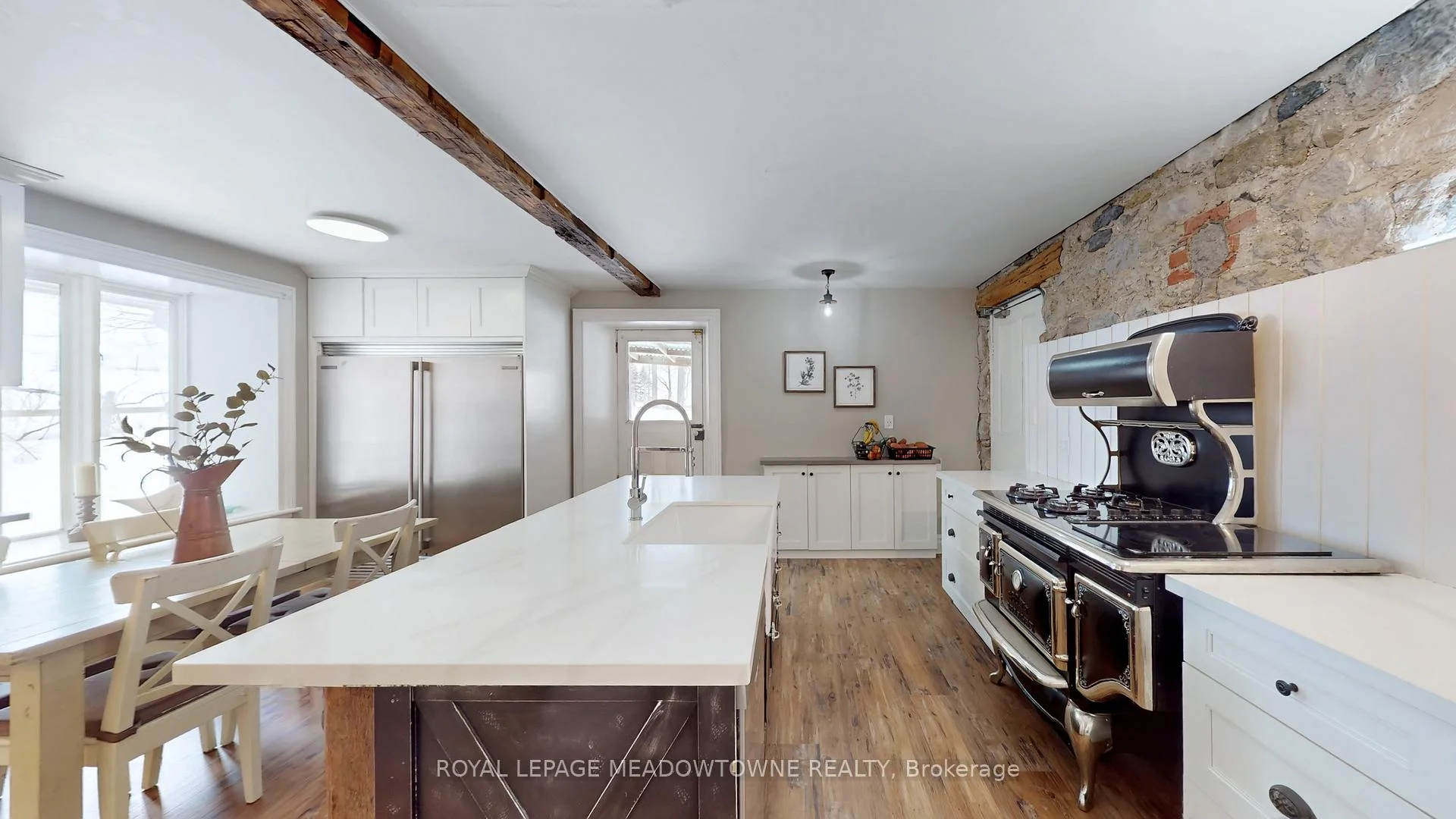 Photo 17 of 5595 25 Side Road, Milton, Rural Nassagaweya — HOMEH