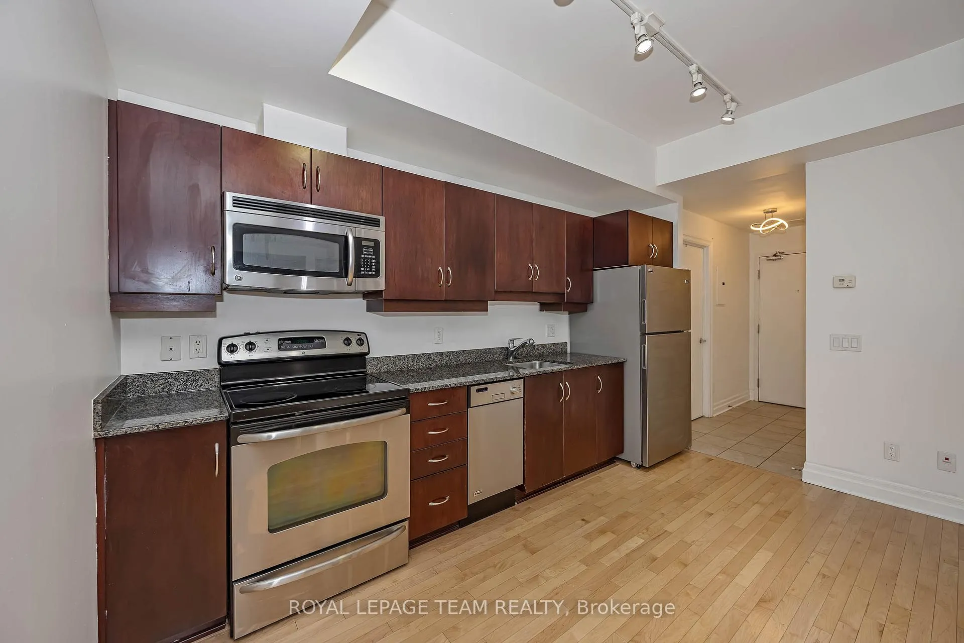 Photo 18 of Unit 507, 245 Kent Street, Ottawa, Ottawa Centre — HOMEH
