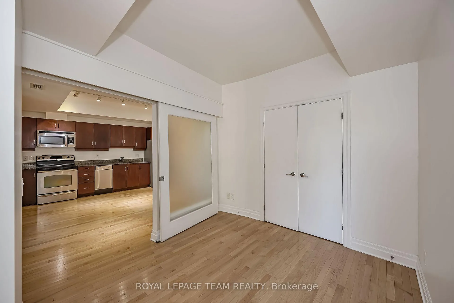 Photo 20 of Unit 507, 245 Kent Street, Ottawa, Ottawa Centre — HOMEH