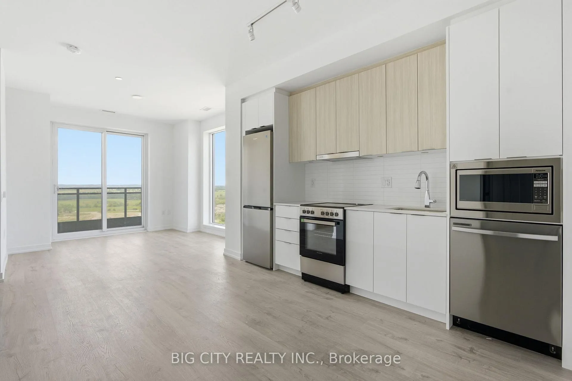 Photo 1 of Unit 2403, 9751 Markham Road, Markham, Greensborough — HOMEH
