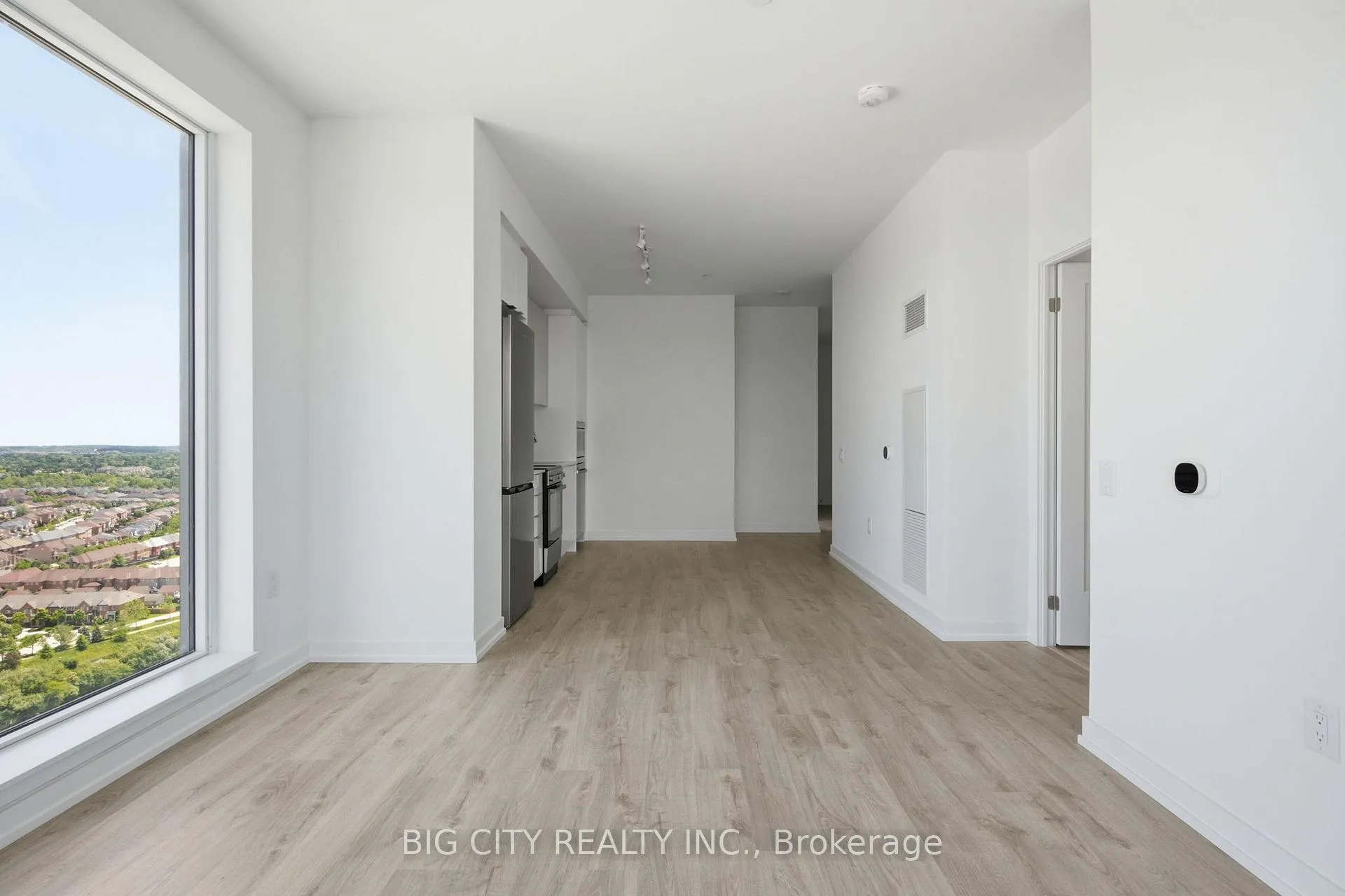 Photo 8 of Unit 2403, 9751 Markham Road, Markham, Greensborough — HOMEH