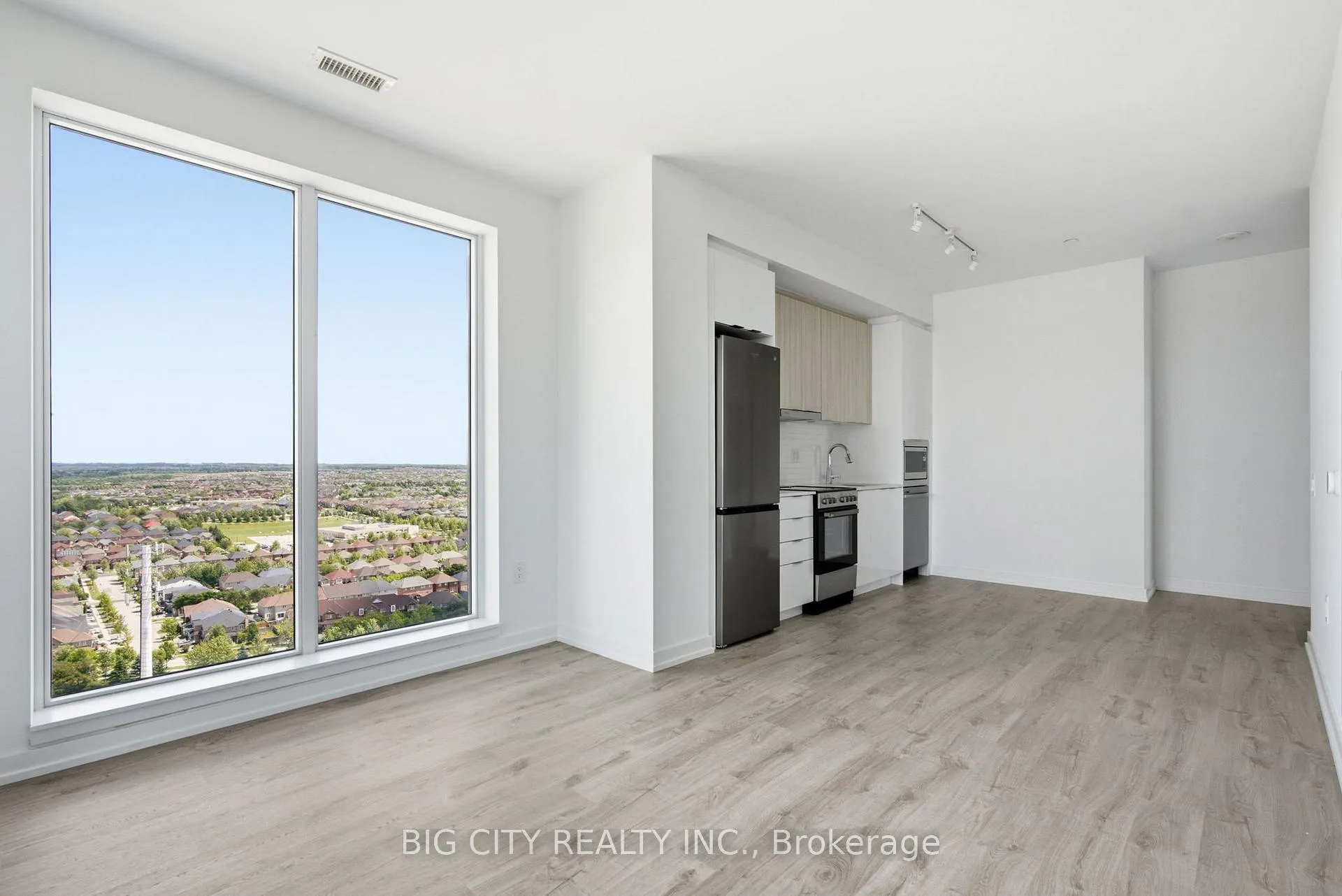 Photo 10 of Unit 2403, 9751 Markham Road, Markham, Greensborough — HOMEH