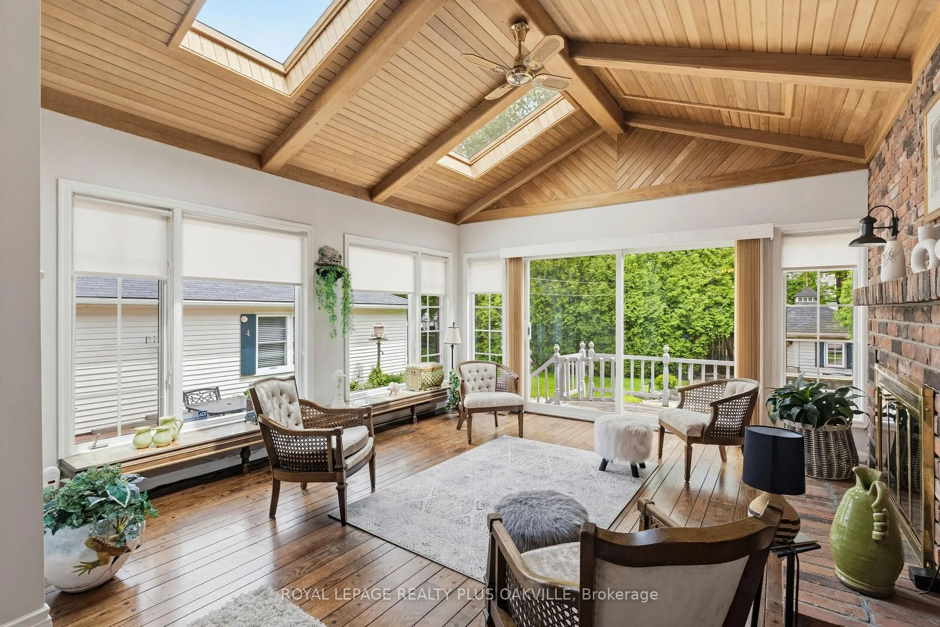 Photo 16 of 1310 Tansley Drive, Oakville, West — HOMEH