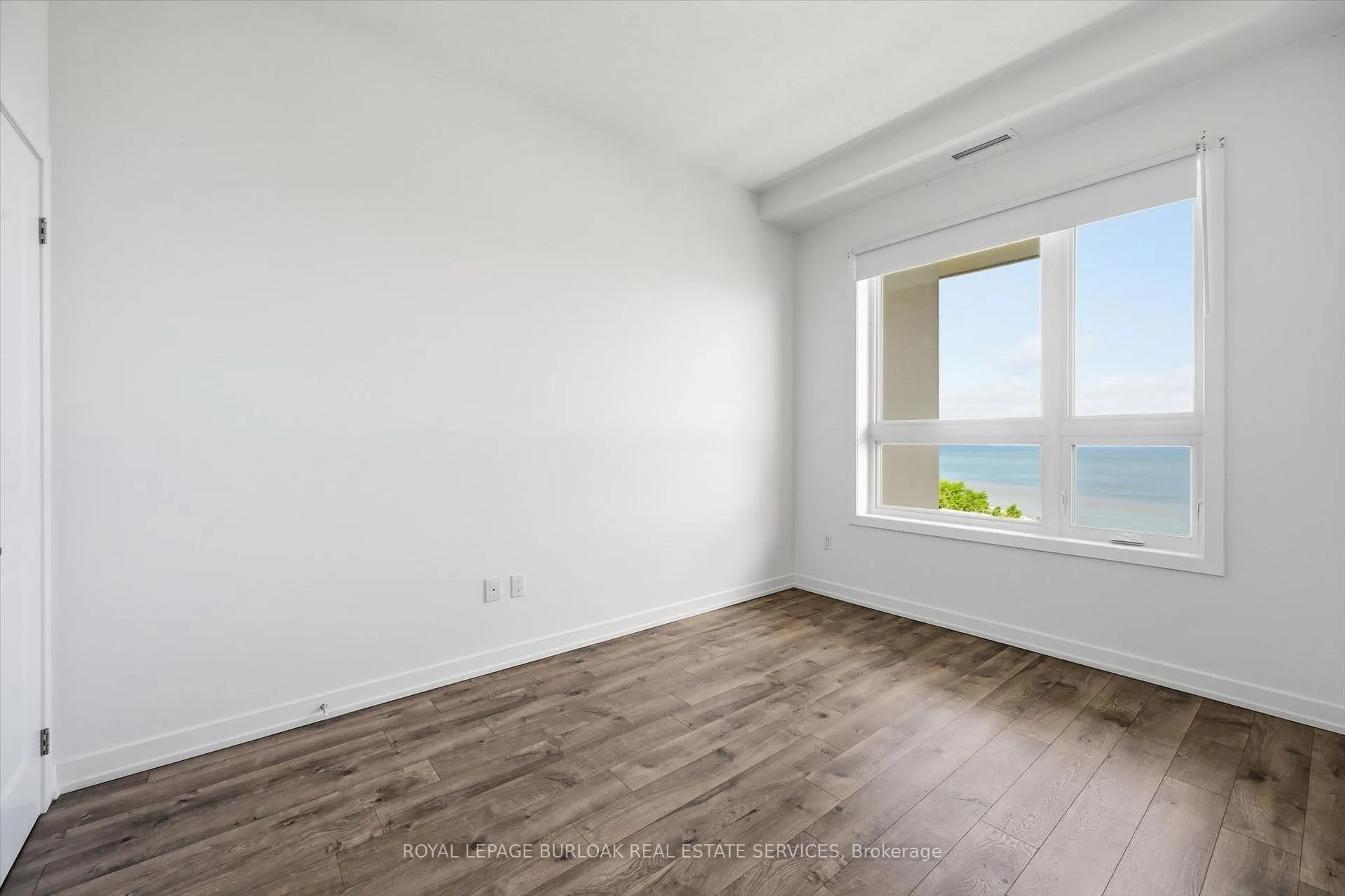 Photo 12 of Unit 606, 101 Shoreview Place, Hamilton, Lakeshore — HOMEH