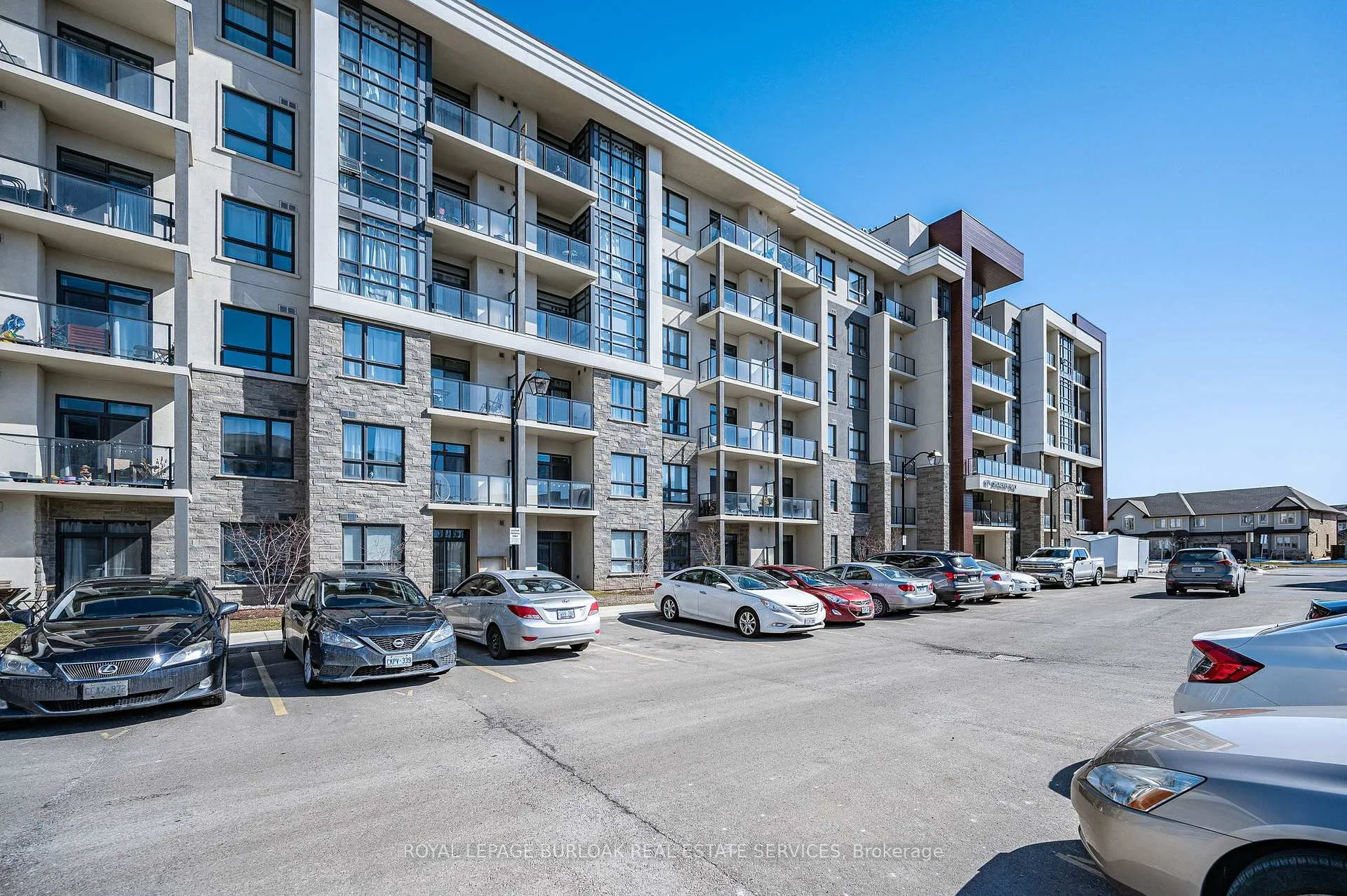 Photo 22 of Unit 606, 101 Shoreview Place, Hamilton, Lakeshore — HOMEH