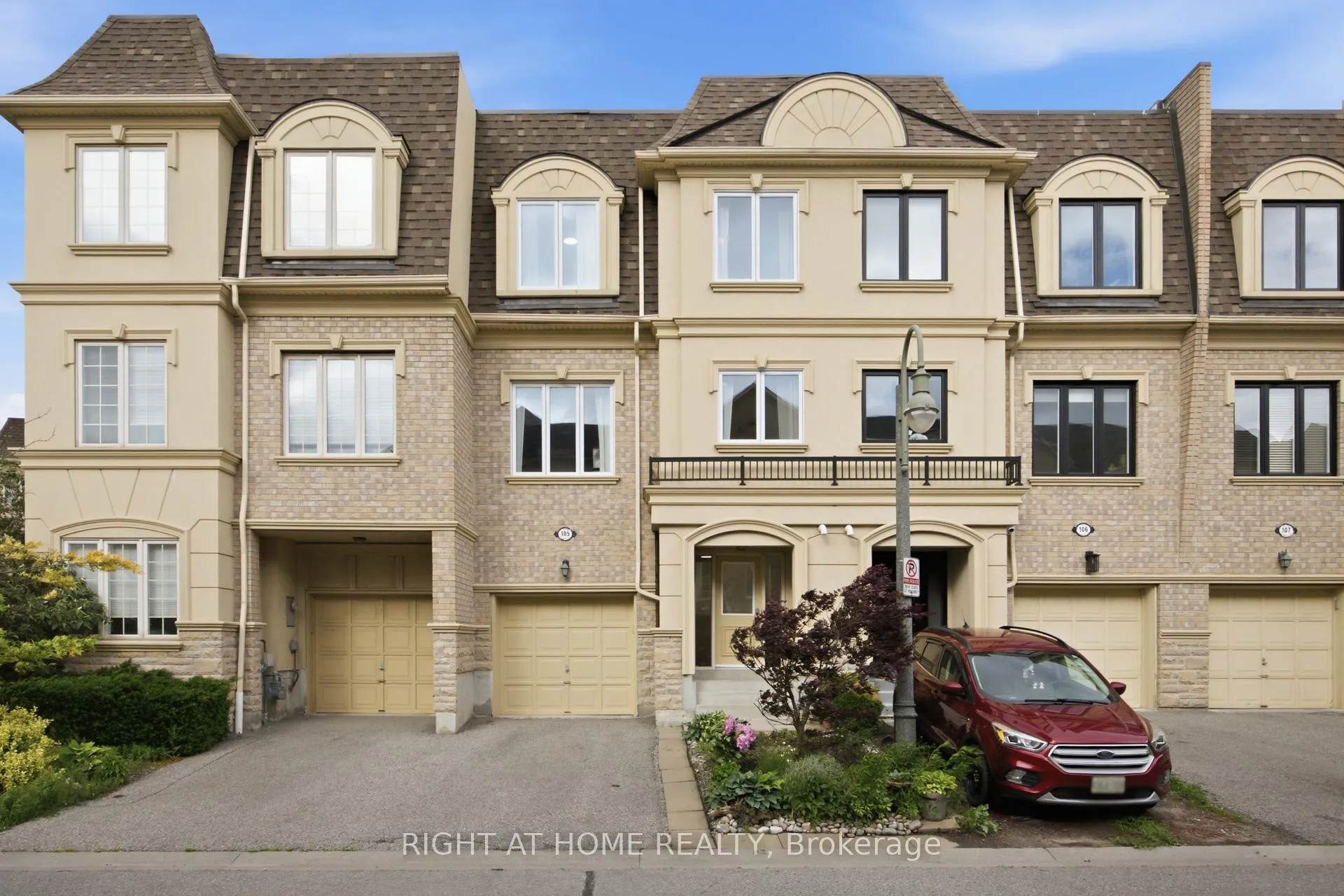 Photo 1 of Unit 105, 1250 St.Martins Drive, Pickering, Bay Ridges — HOMEH