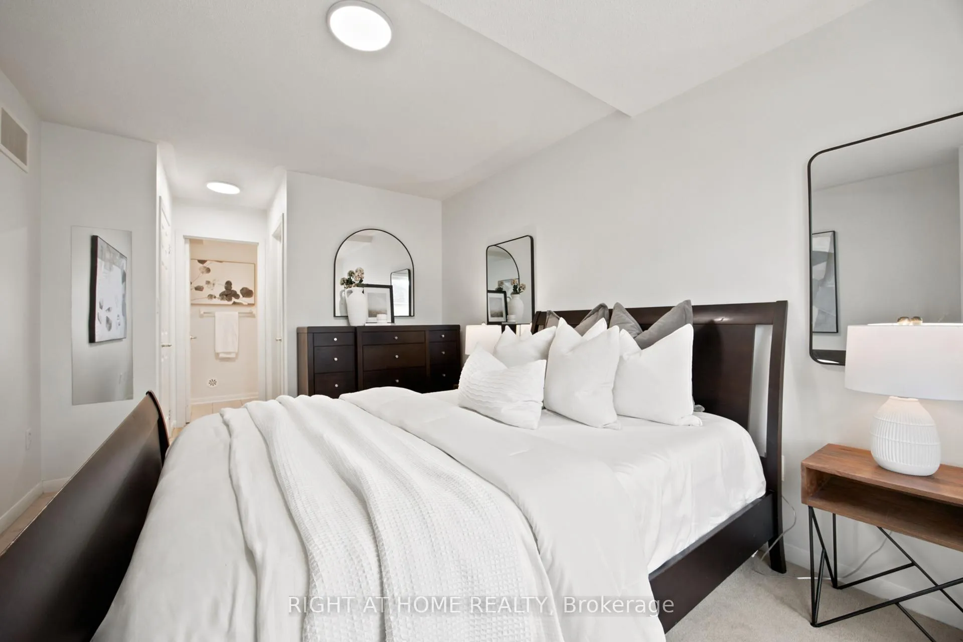 Photo 15 of Unit 105, 1250 St.Martins Drive, Pickering, Bay Ridges — HOMEH