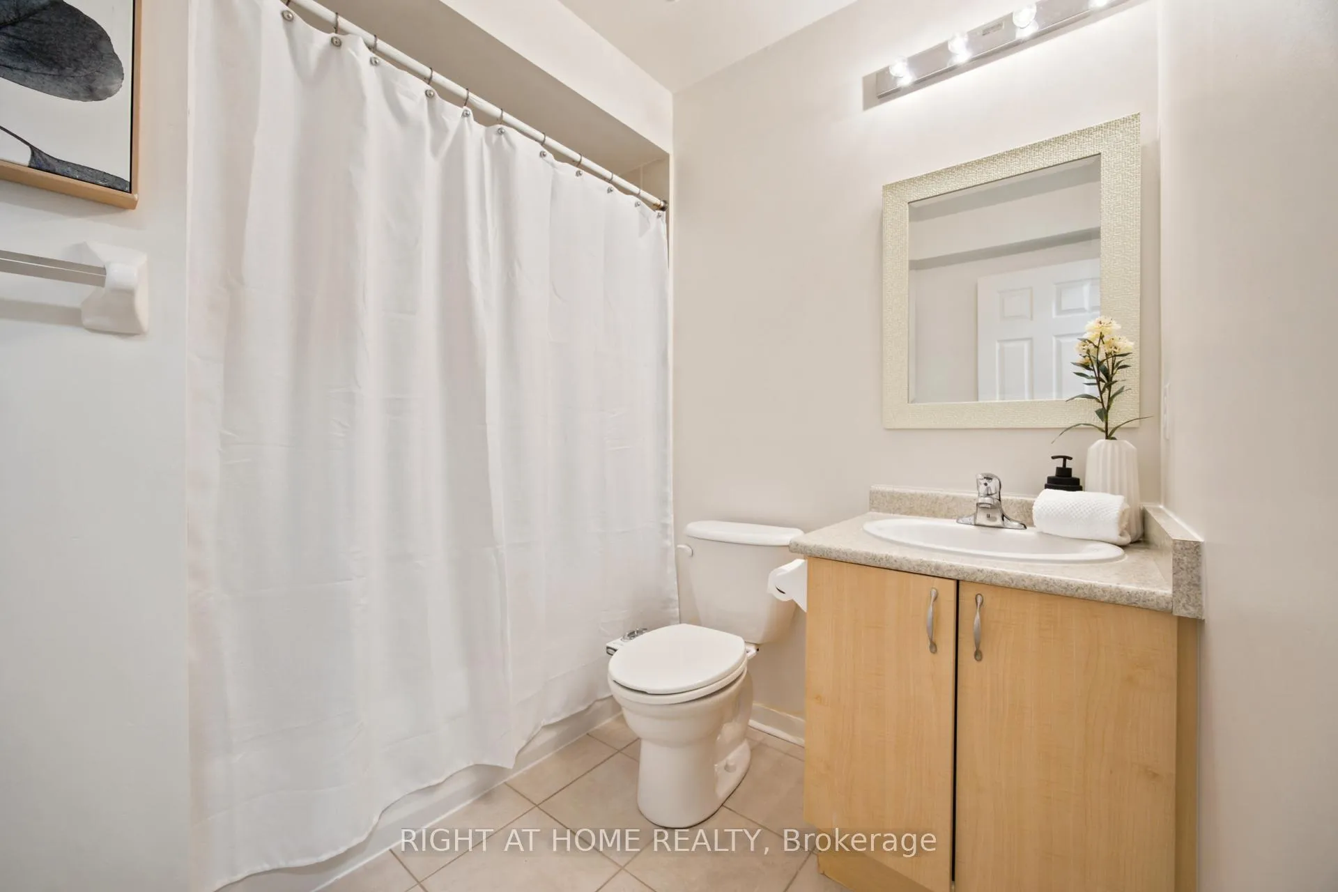 Photo 16 of Unit 105, 1250 St.Martins Drive, Pickering, Bay Ridges — HOMEH