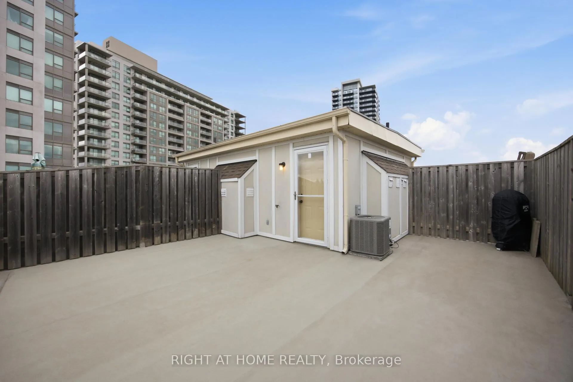 Photo 20 of Unit 105, 1250 St.Martins Drive, Pickering, Bay Ridges — HOMEH