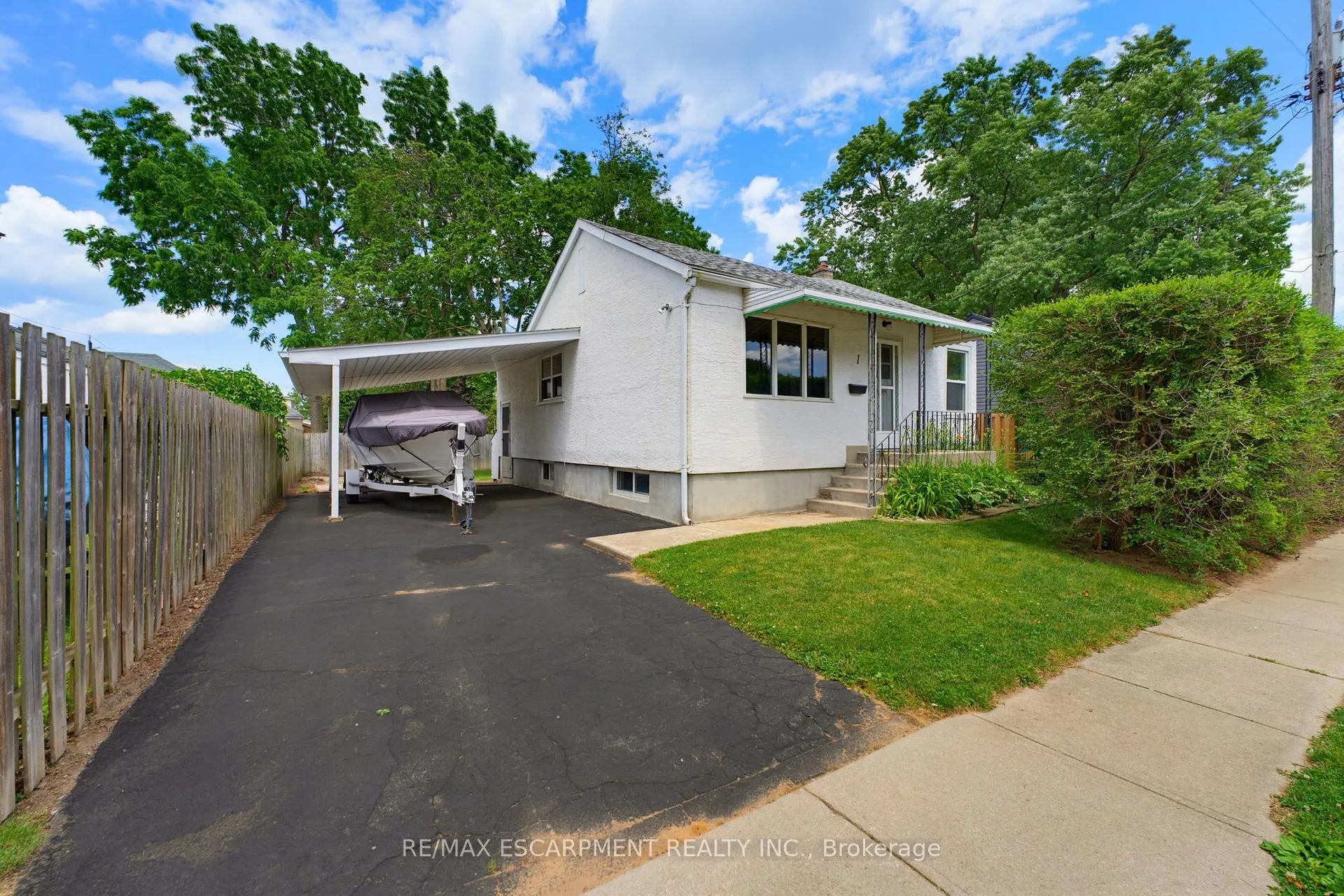 Photo 1 of 1 Byron Place, St. Catharines, Haig — HOMEH