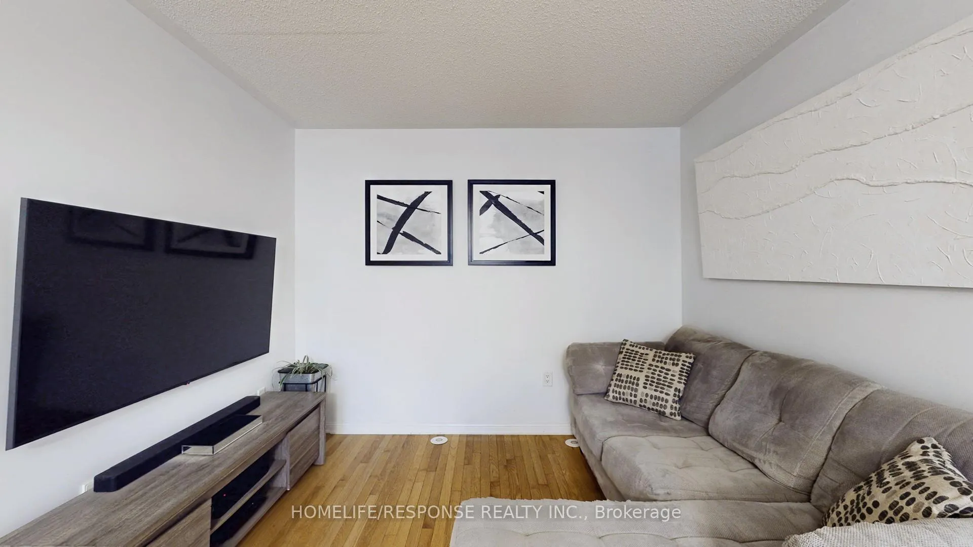 Photo 5 of 931 Deverell Place, Milton, Coates — HOMEH