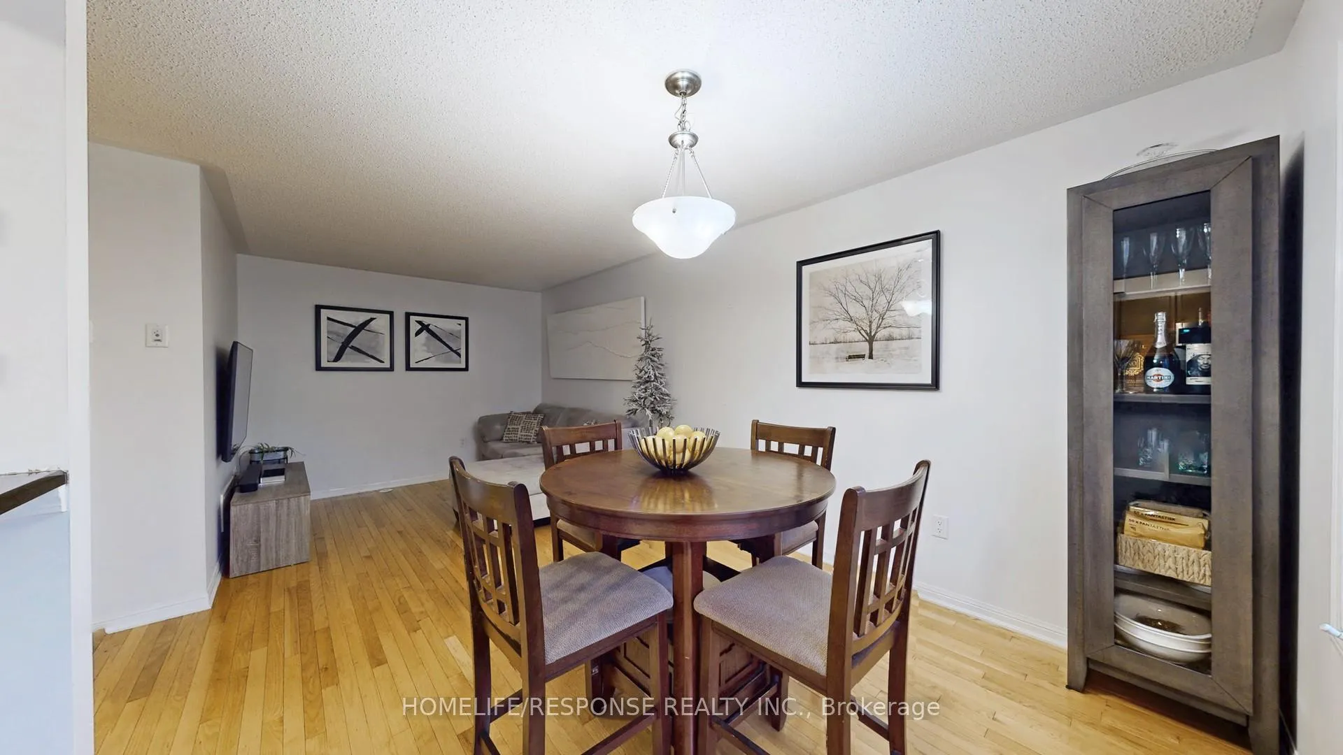 Photo 11 of 931 Deverell Place, Milton, Coates — HOMEH