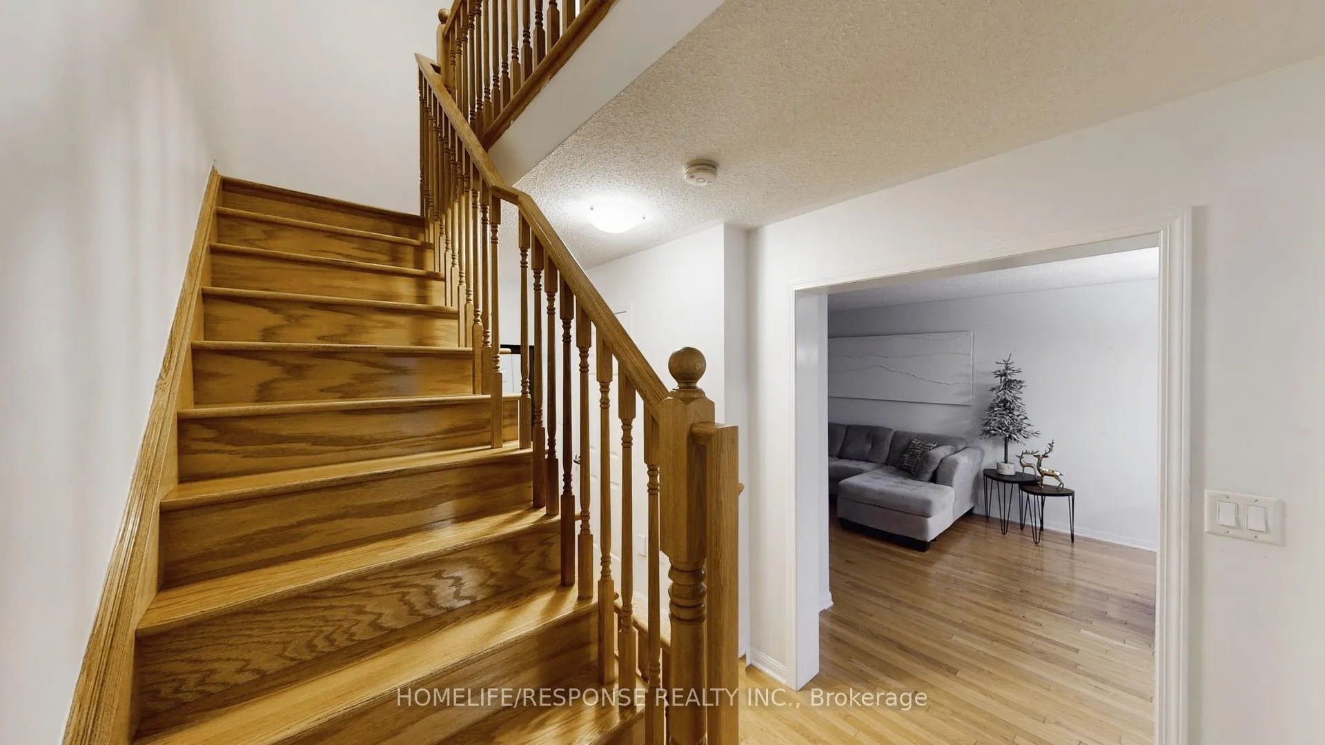 Photo 20 of 931 Deverell Place, Milton, Coates — HOMEH
