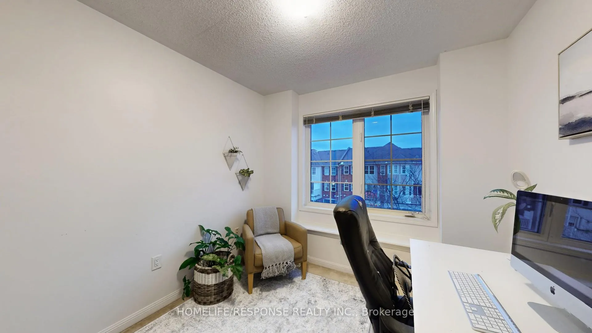 Photo 28 of 931 Deverell Place, Milton, Coates — HOMEH