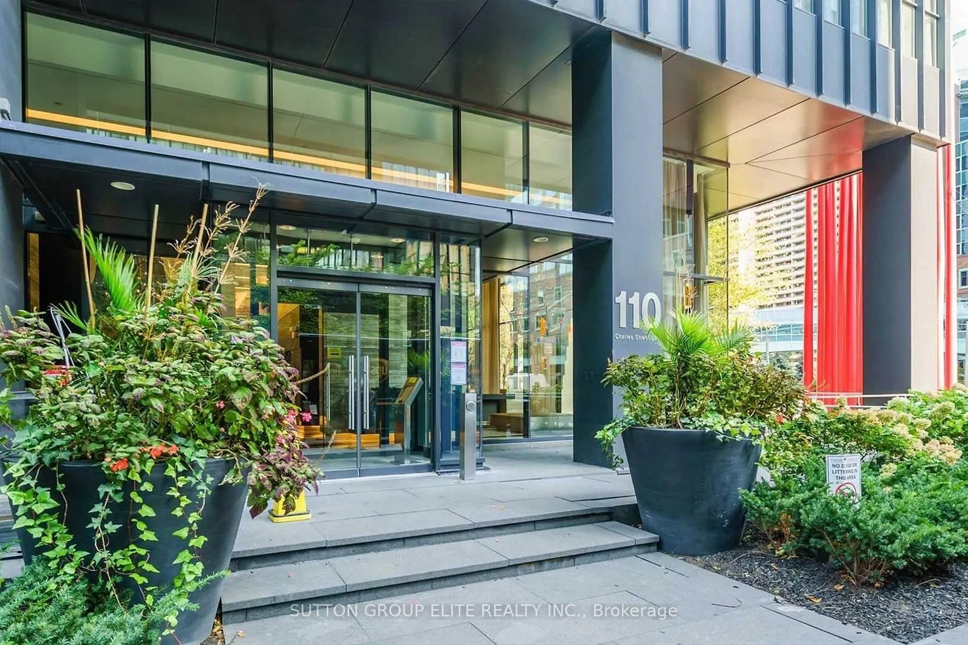 Photo 2 of Unit 2410, 110 Charles Street E, Toronto, Church-Yonge Corridor — HOMEH
