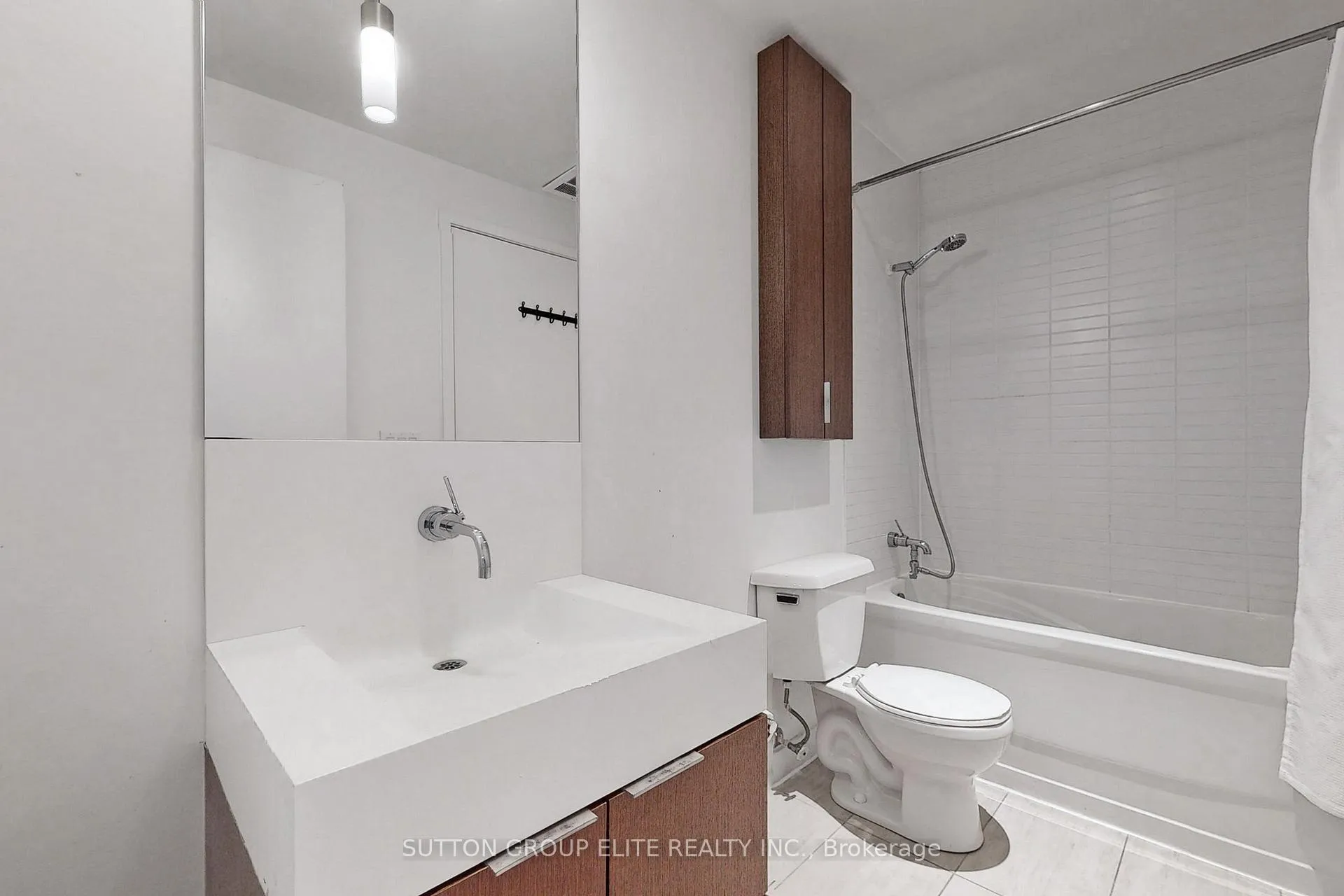 Photo 15 of Unit 2410, 110 Charles Street E, Toronto, Church-Yonge Corridor — HOMEH