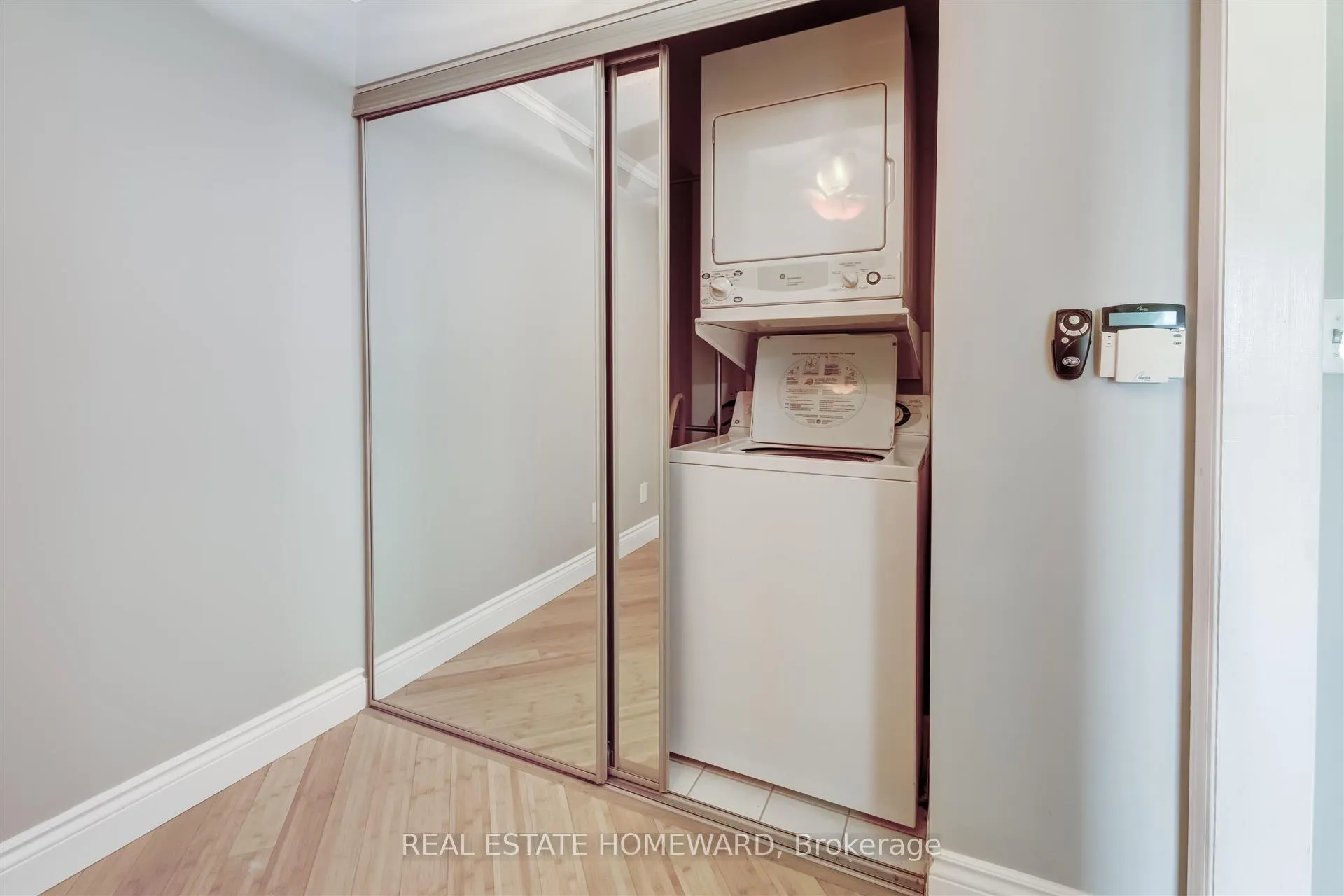 Photo 11 of Unit 513, 1733 Queen Street E, Toronto, The Beaches — HOMEH