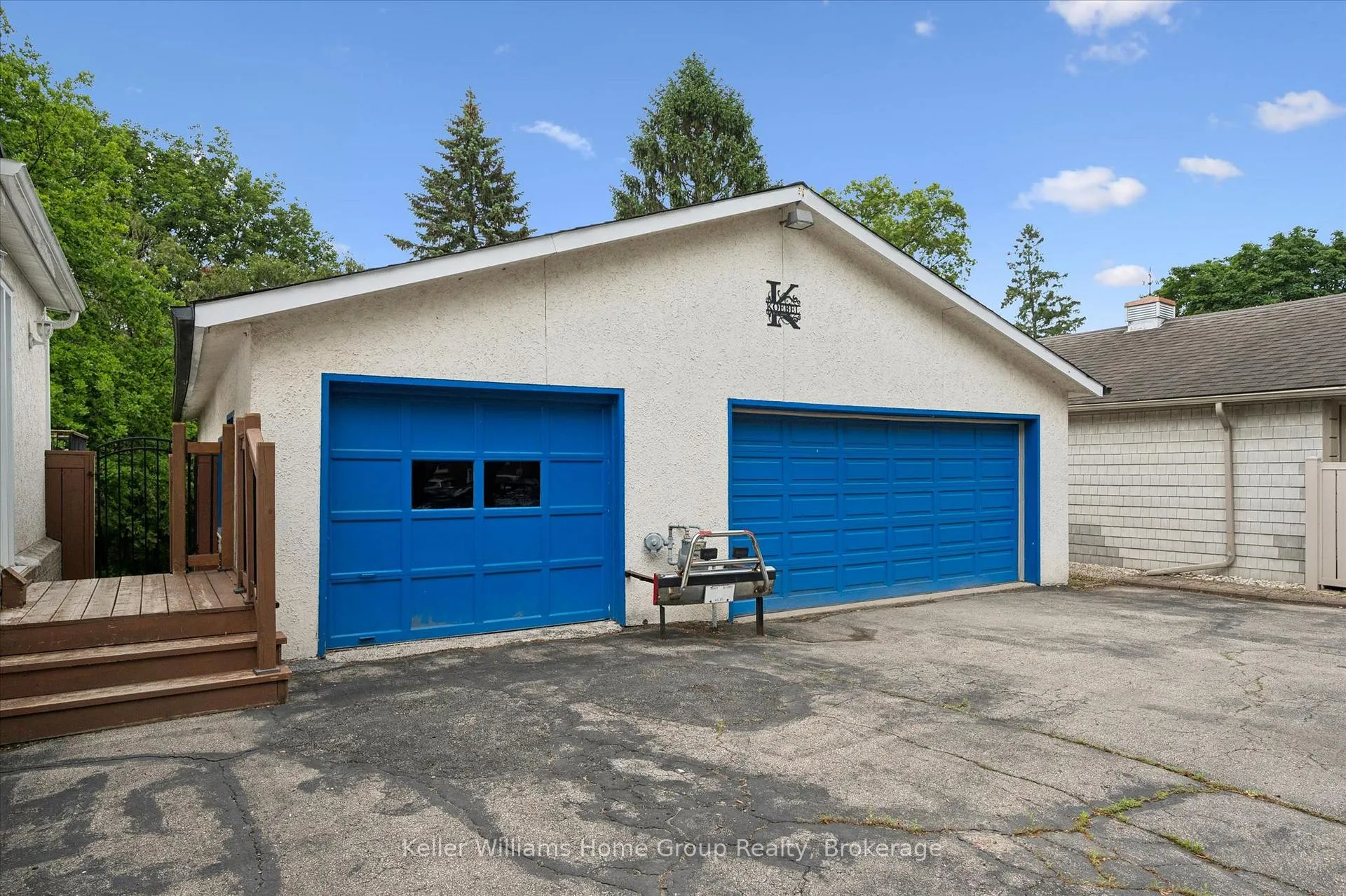 Photo 5 of 27 Omar Street, Guelph, Junction/Onward Willow — HOMEH