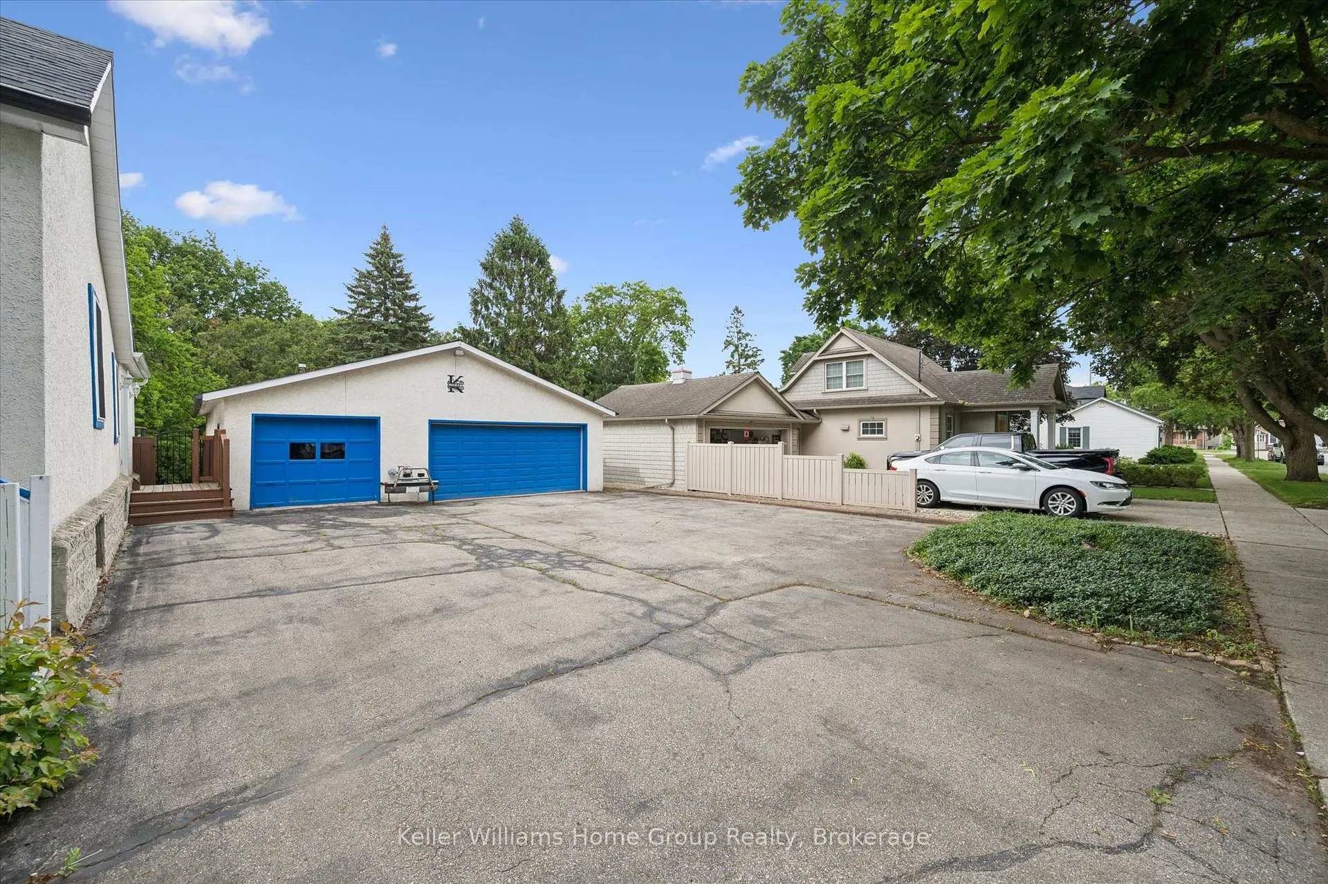 Photo 6 of 27 Omar Street, Guelph, Junction/Onward Willow — HOMEH