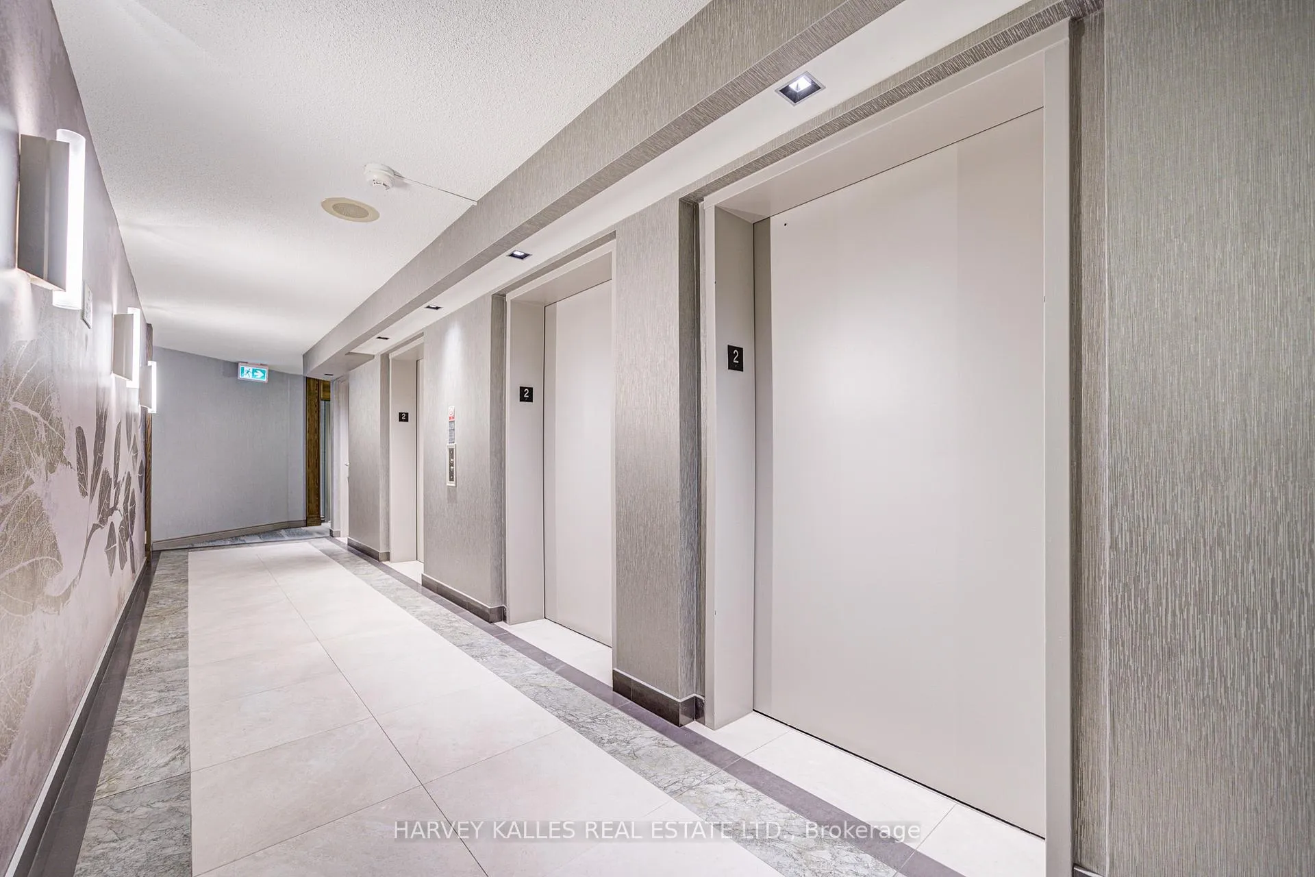 Photo 8 of Unit 212, 120 Promenade Circle, Vaughan, Brownridge — HOMEH