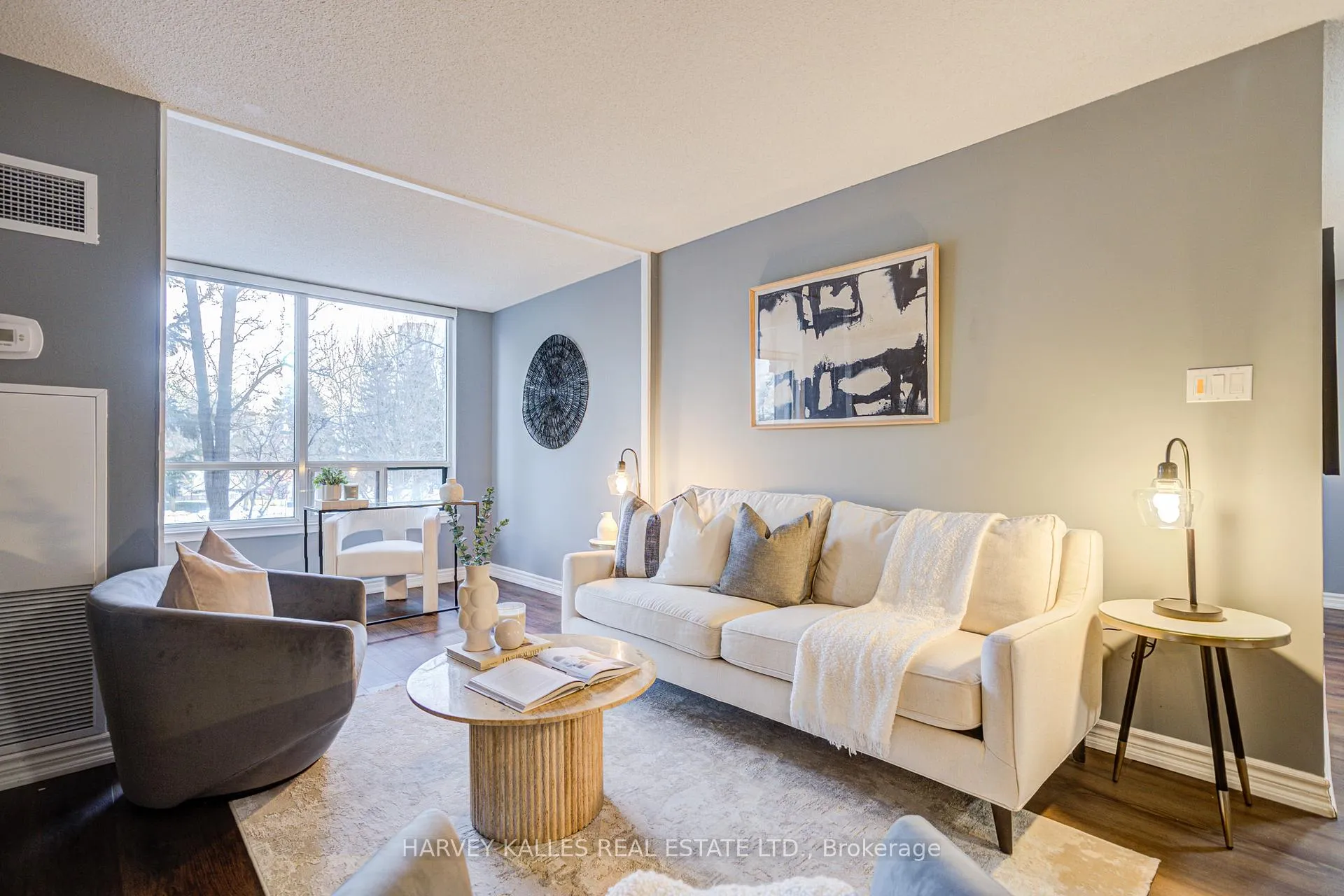 Photo 12 of Unit 212, 120 Promenade Circle, Vaughan, Brownridge — HOMEH
