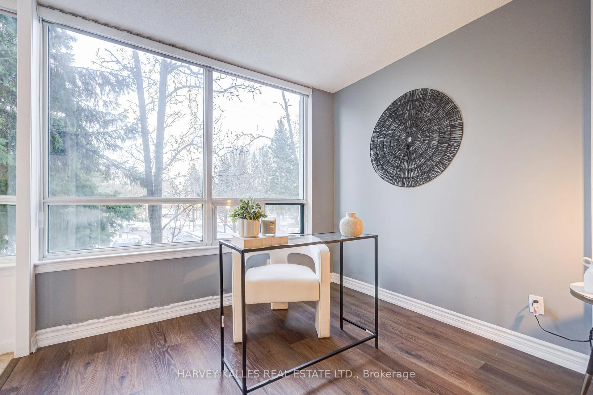 Photo 15 of Unit 212, 120 Promenade Circle, Vaughan, Brownridge — HOMEH
