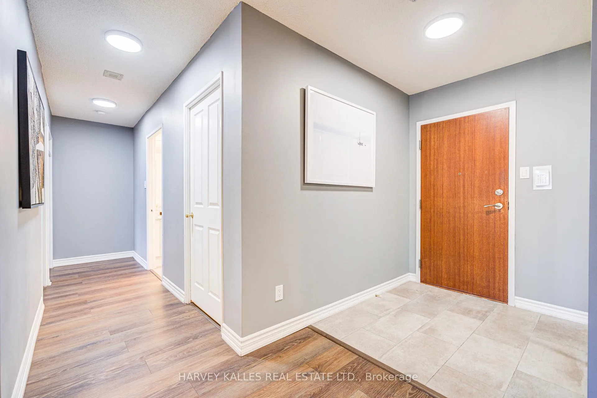 Photo 27 of Unit 212, 120 Promenade Circle, Vaughan, Brownridge — HOMEH