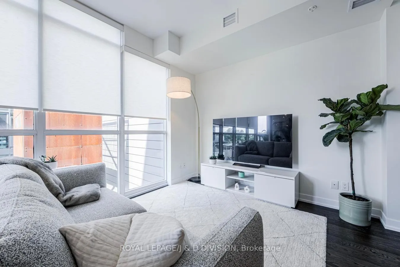 Photo 21 of Unit 503, 36 Howard Park Avenue, Toronto, Roncesvalles — HOMEH