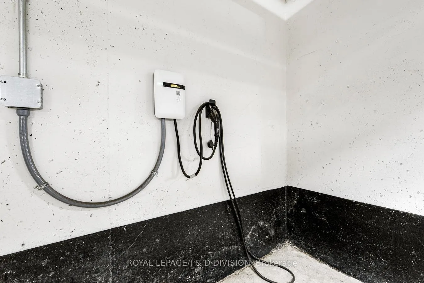 Photo 33 of Unit 503, 36 Howard Park Avenue, Toronto, Roncesvalles — HOMEH