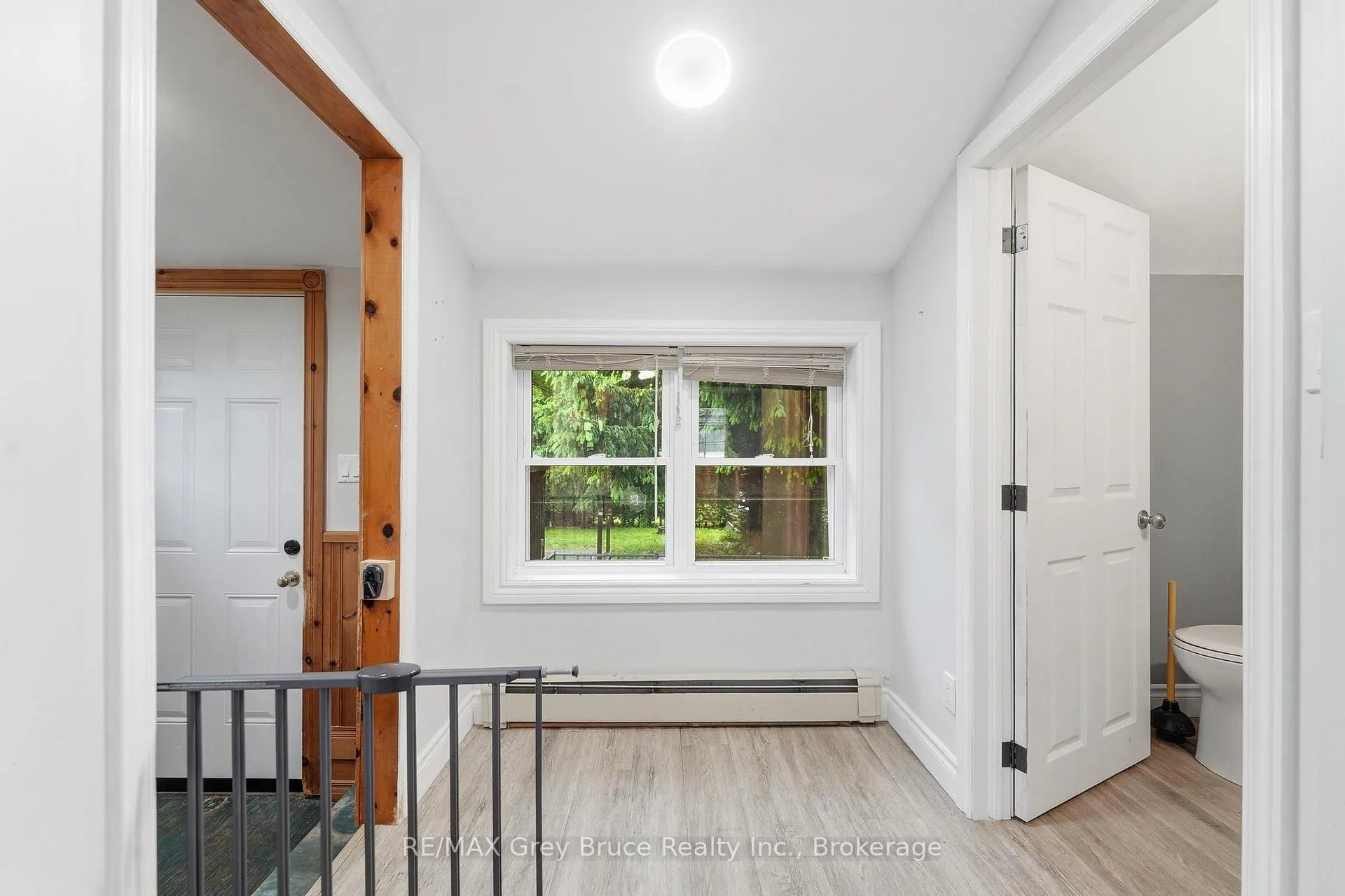Photo 11 of 43 4th Street NW, Arran-Elderslie — HOMEH