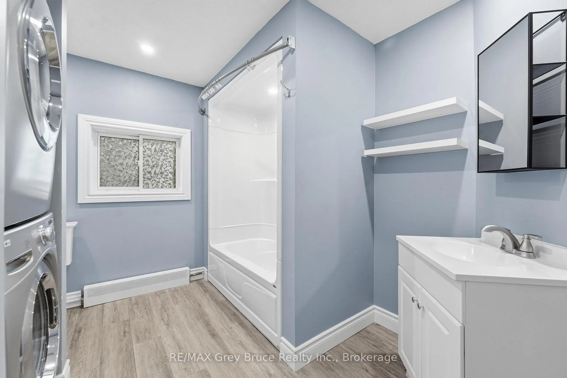 Photo 18 of 43 4th Street NW, Arran-Elderslie — HOMEH