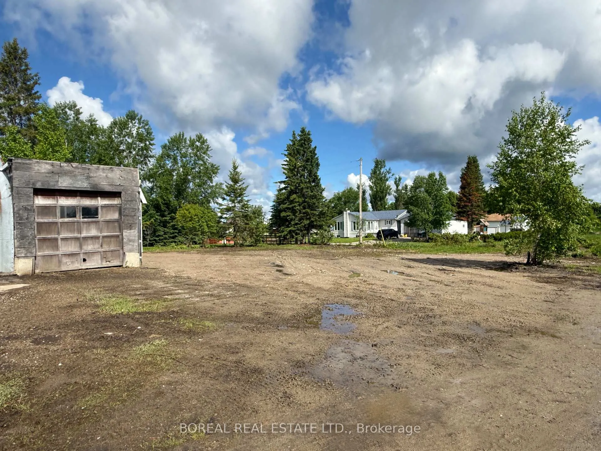 Photo 9 of 236-238 Main St, Smooth Rock Falls, SRF — HOMEH