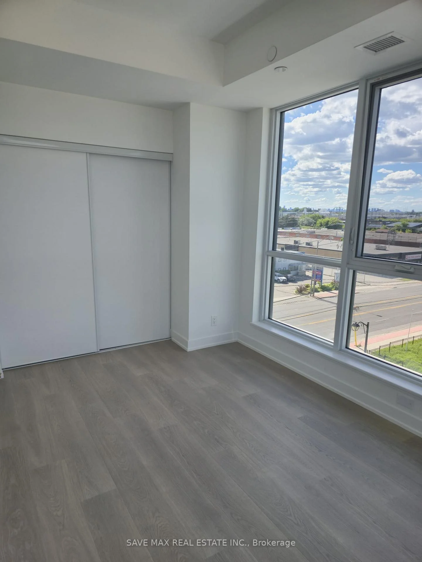 Photo 10 of Unit 519, 20 Deans Drive, Scarborough, Clairlea-Birchmount — HOMEH
