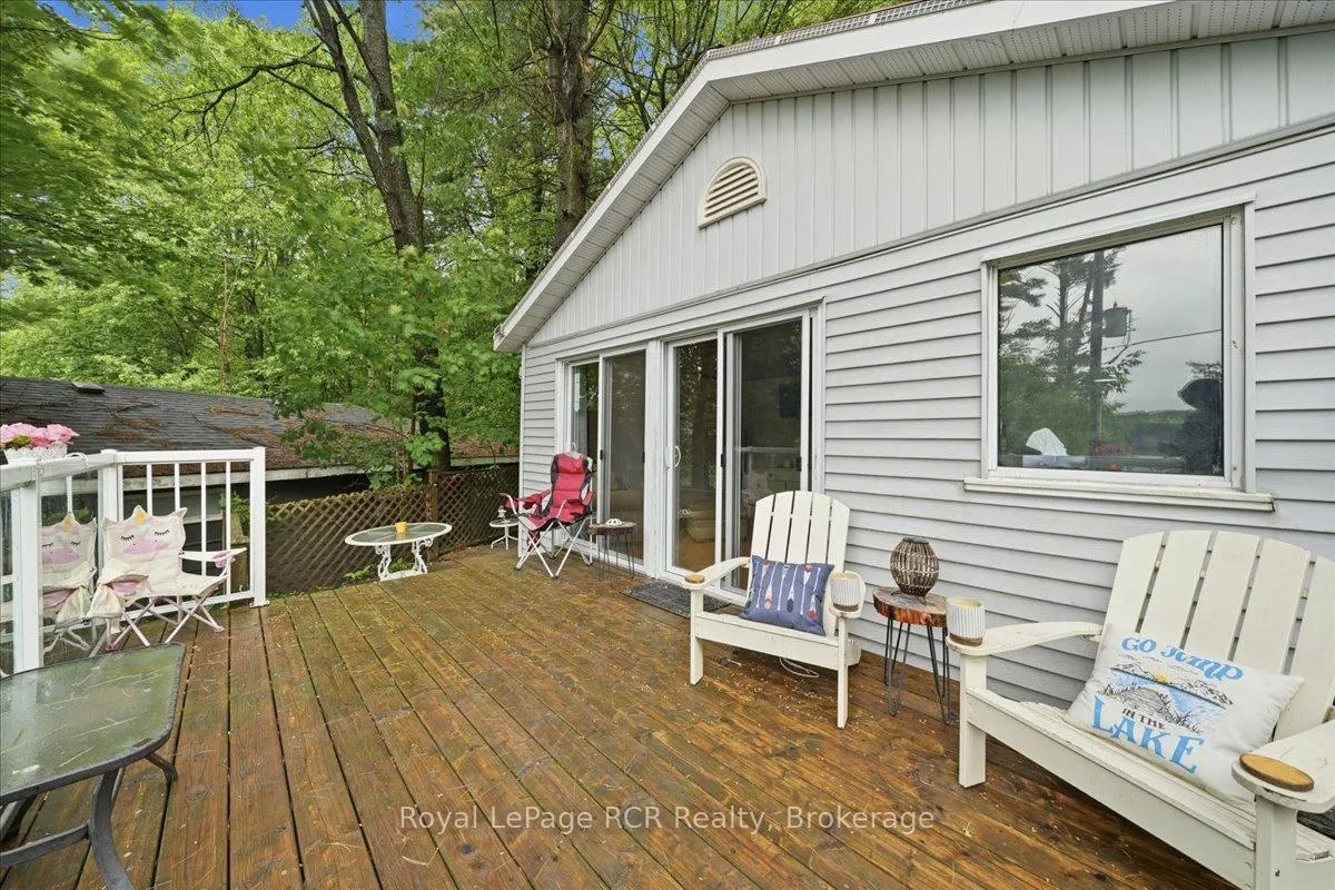Photo 7 of 45 Andrew Drive, Tiny, Rural Tiny — HOMEH