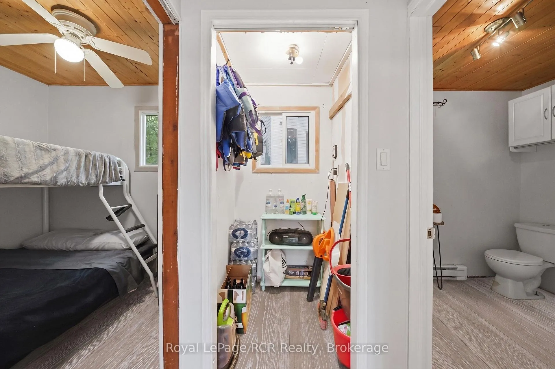Photo 17 of 45 Andrew Drive, Tiny, Rural Tiny — HOMEH