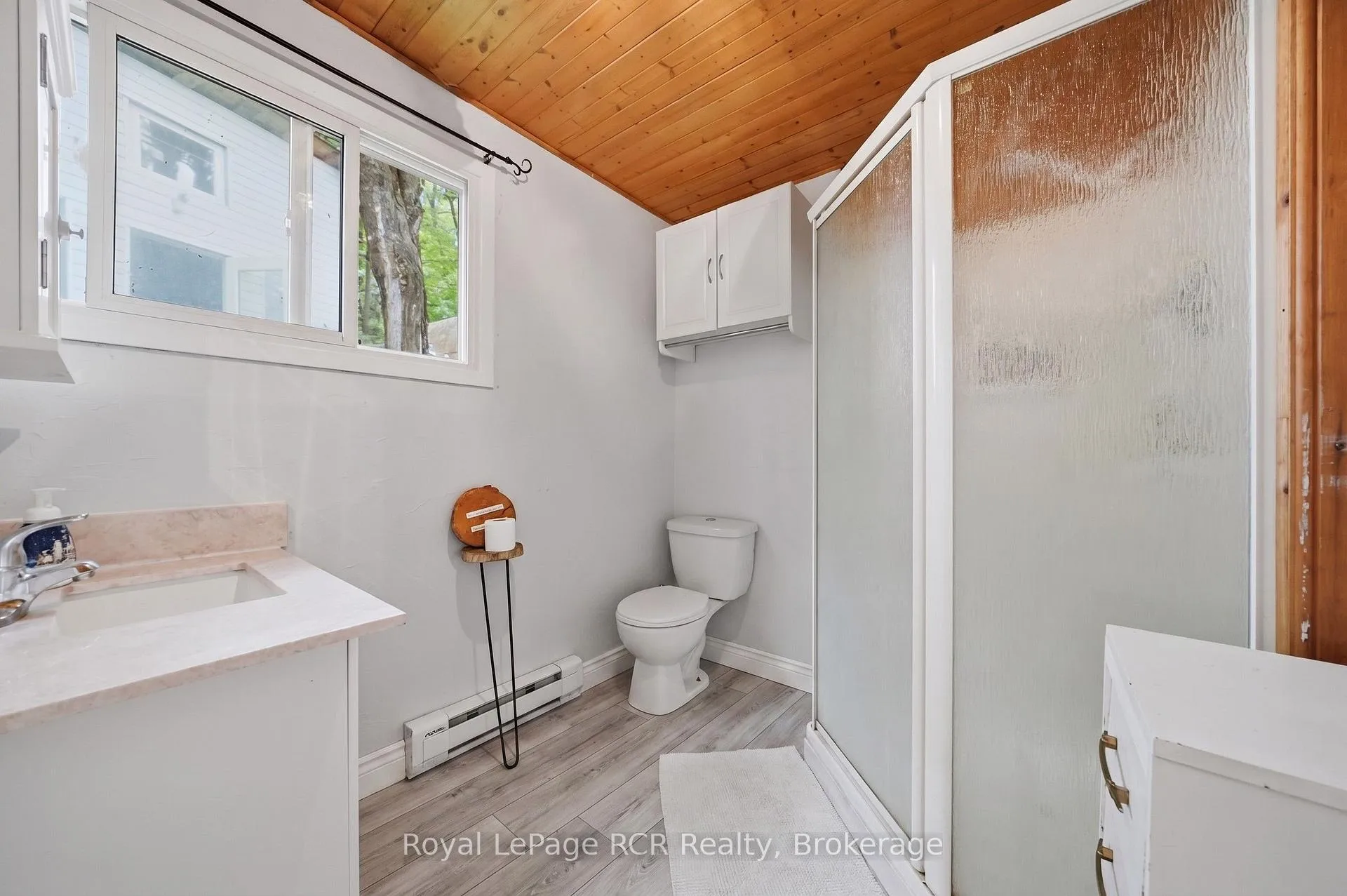 Photo 18 of 45 Andrew Drive, Tiny, Rural Tiny — HOMEH