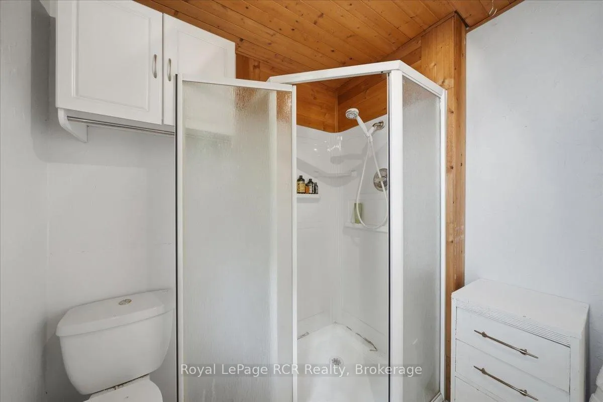 Photo 19 of 45 Andrew Drive, Tiny, Rural Tiny — HOMEH