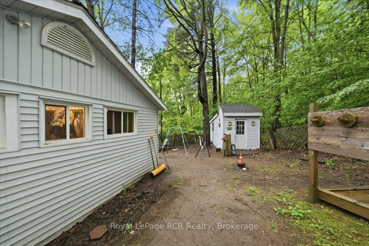 Photo 32 of 45 Andrew Drive, Tiny, Rural Tiny — HOMEH