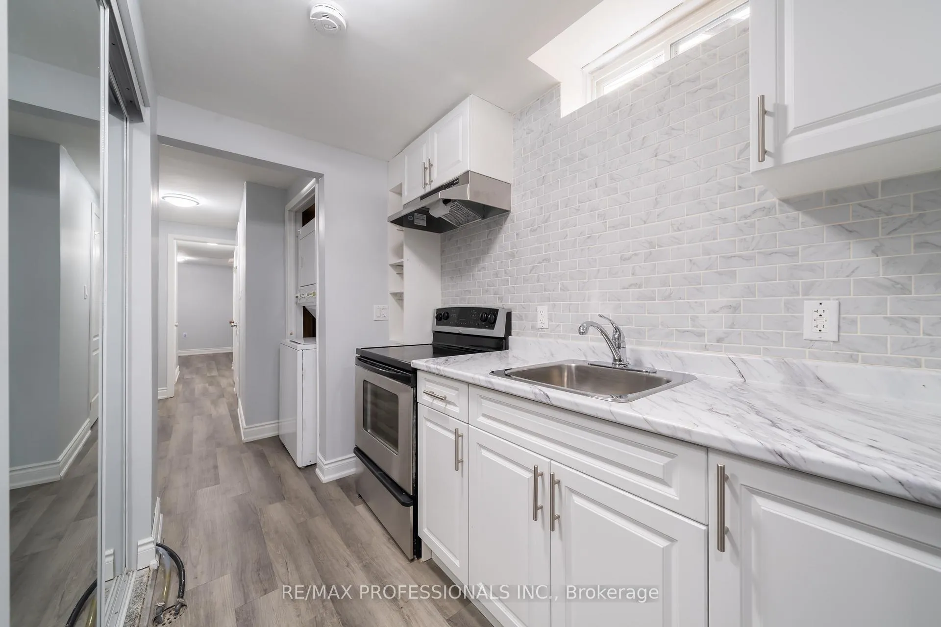Photo 8 of Unit Lower, 3188 Cambourne Crescent, Mississauga, Meadowvale — HOMEH