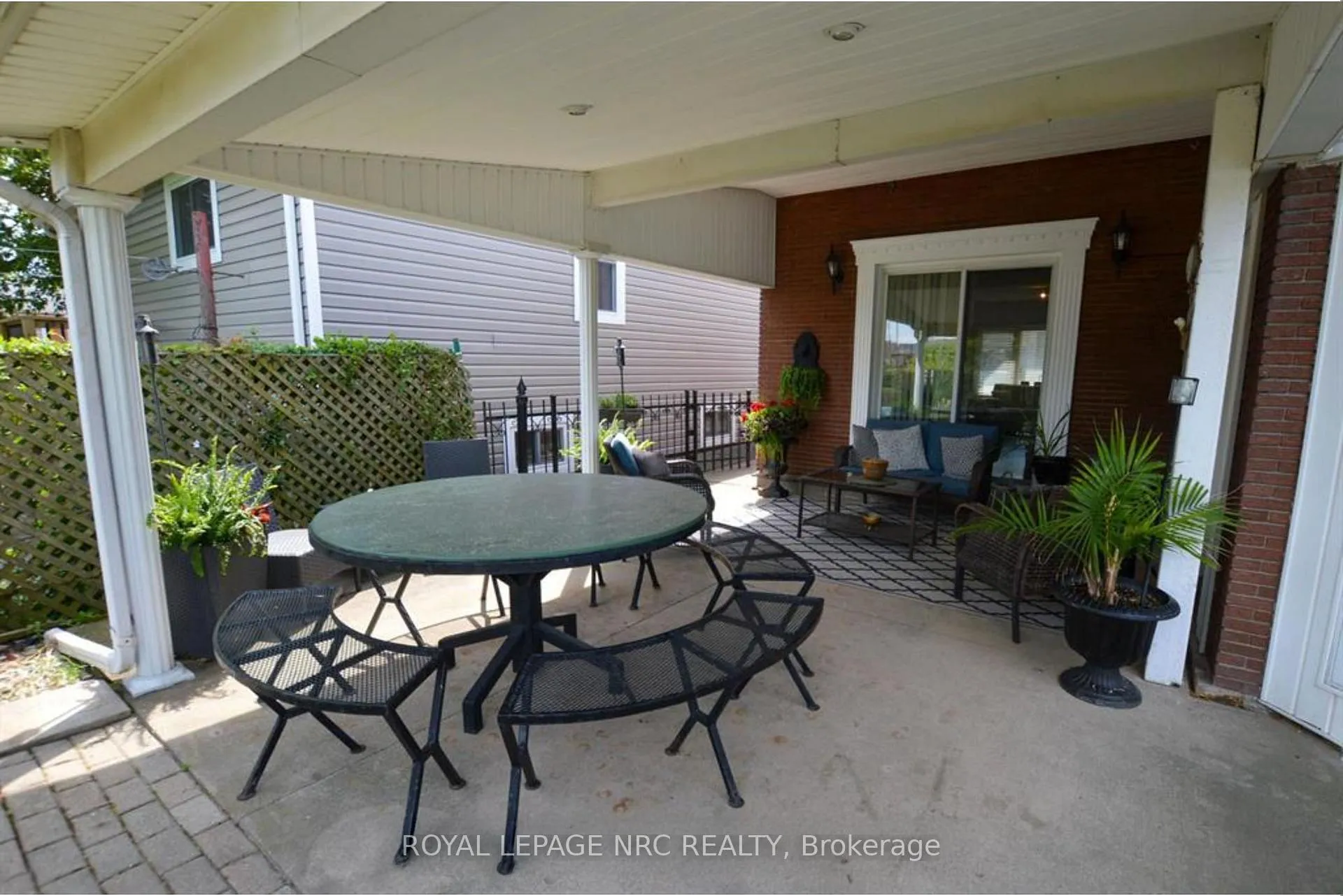 Photo 41 of 68 Pine Street S, Thorold, Thorold Downtown — HOMEH