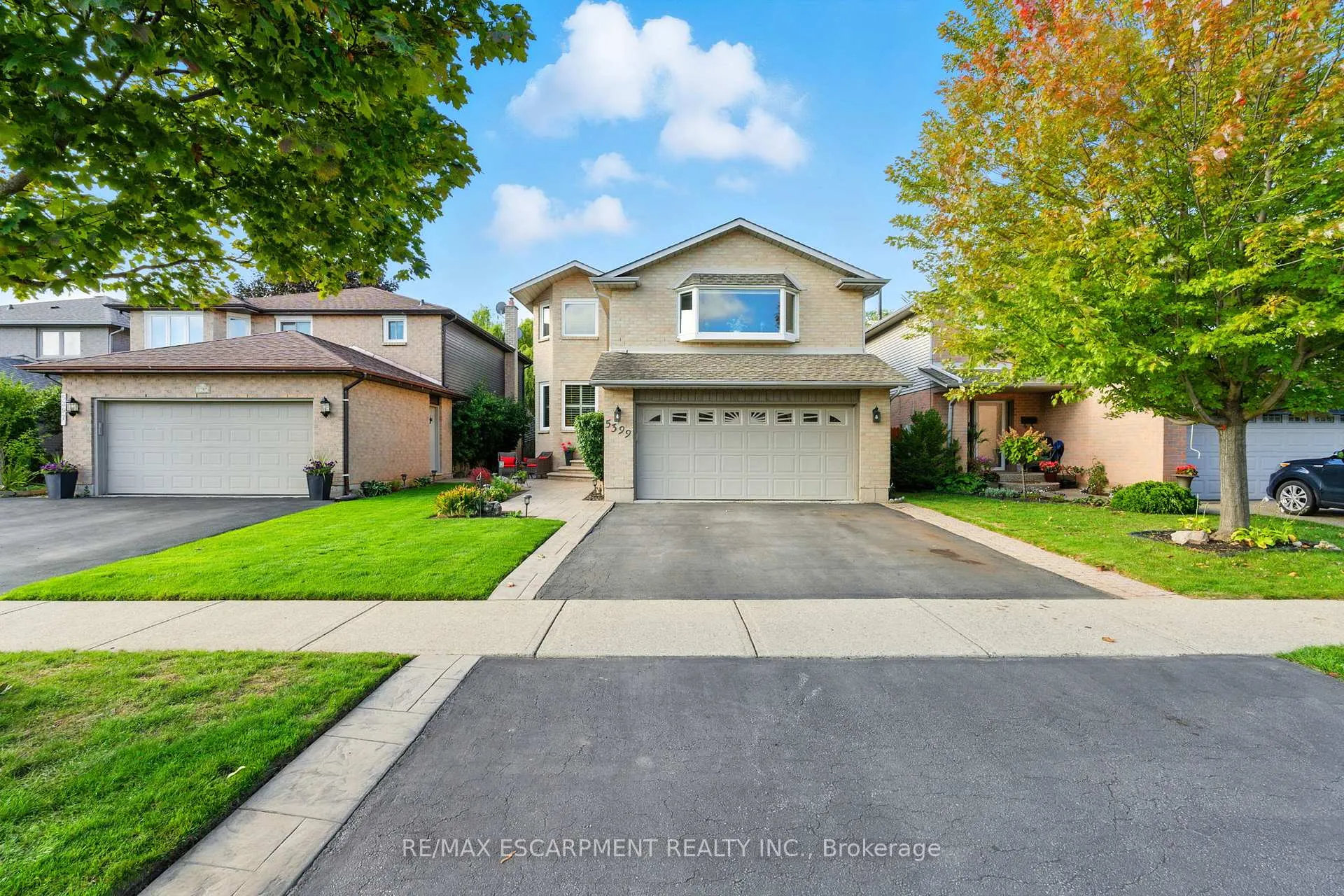 Photo 1 of 5399 Sheldon Park Drive, Burlington, Appleby — HOMEH