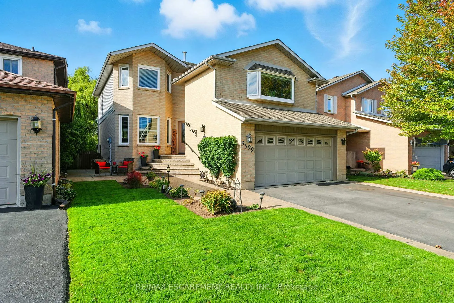 Photo 2 of 5399 Sheldon Park Drive, Burlington, Appleby — HOMEH